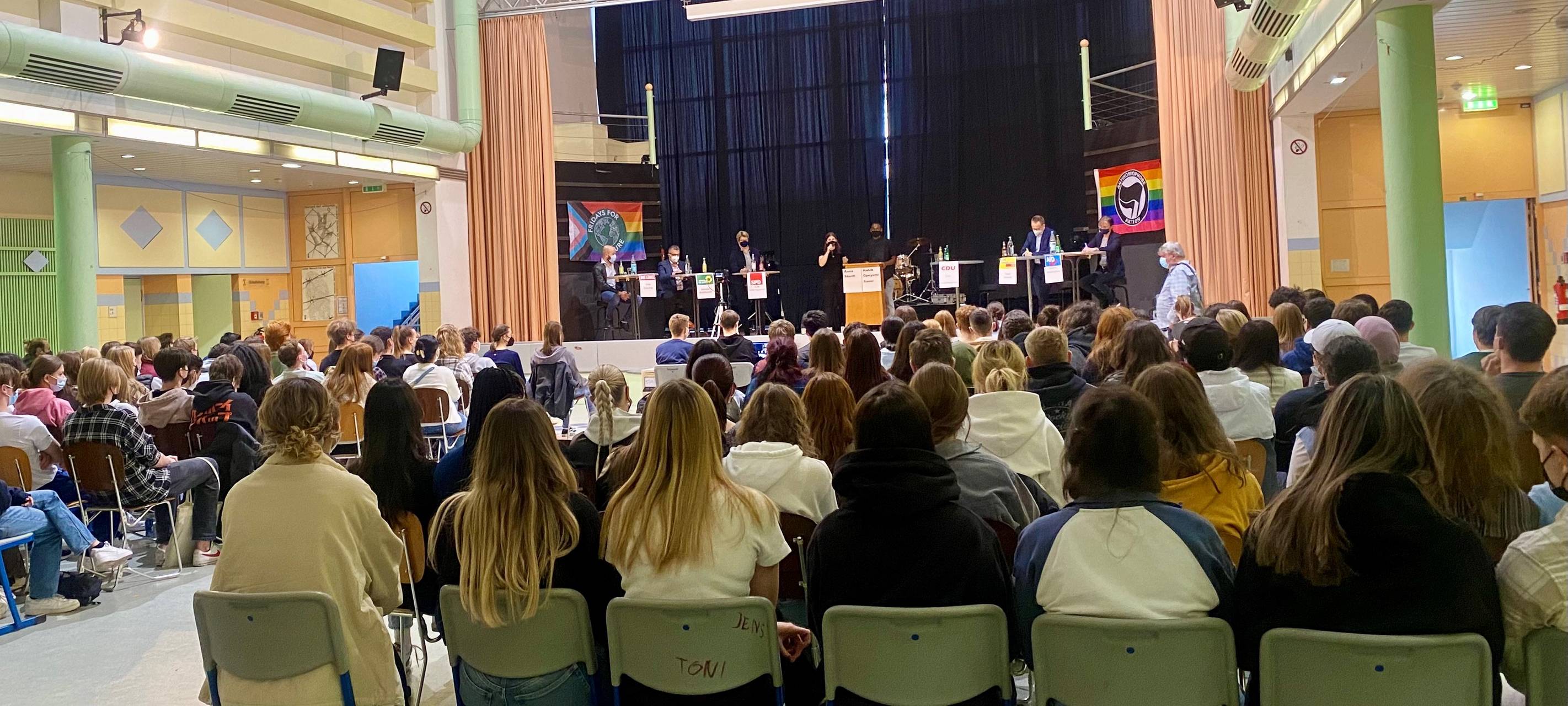 Essen: Schüler nehmen Politiker in die Mangel