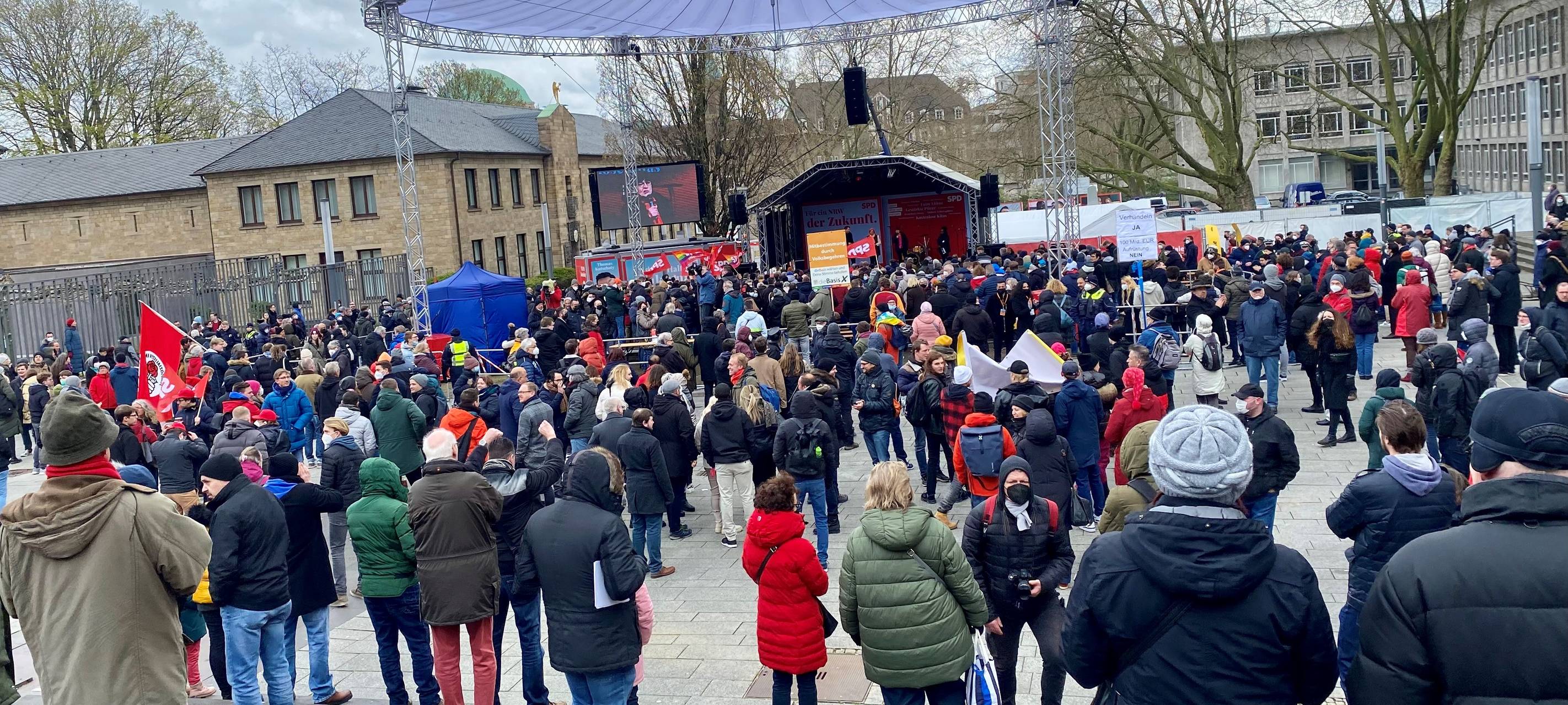 Wahlkampf in NRW: Bundeskanzler Olaf Scholz zu Besuch in Essen