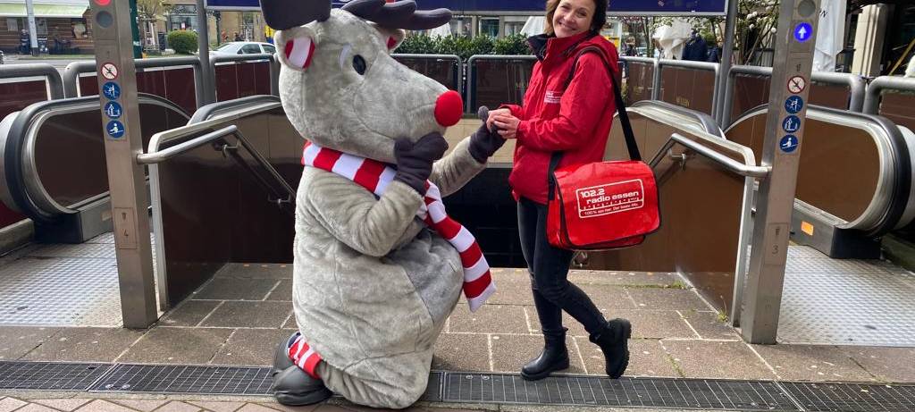 Emil On Tour: Unterwegs mit unserem Radioelch zum 30. Geburstag