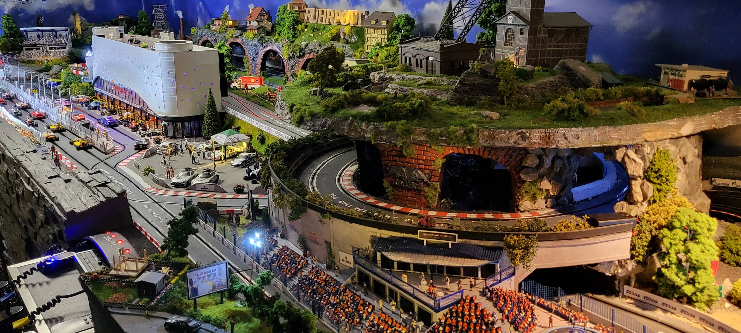 Das ist die größte Carrera-Bahn in Essen