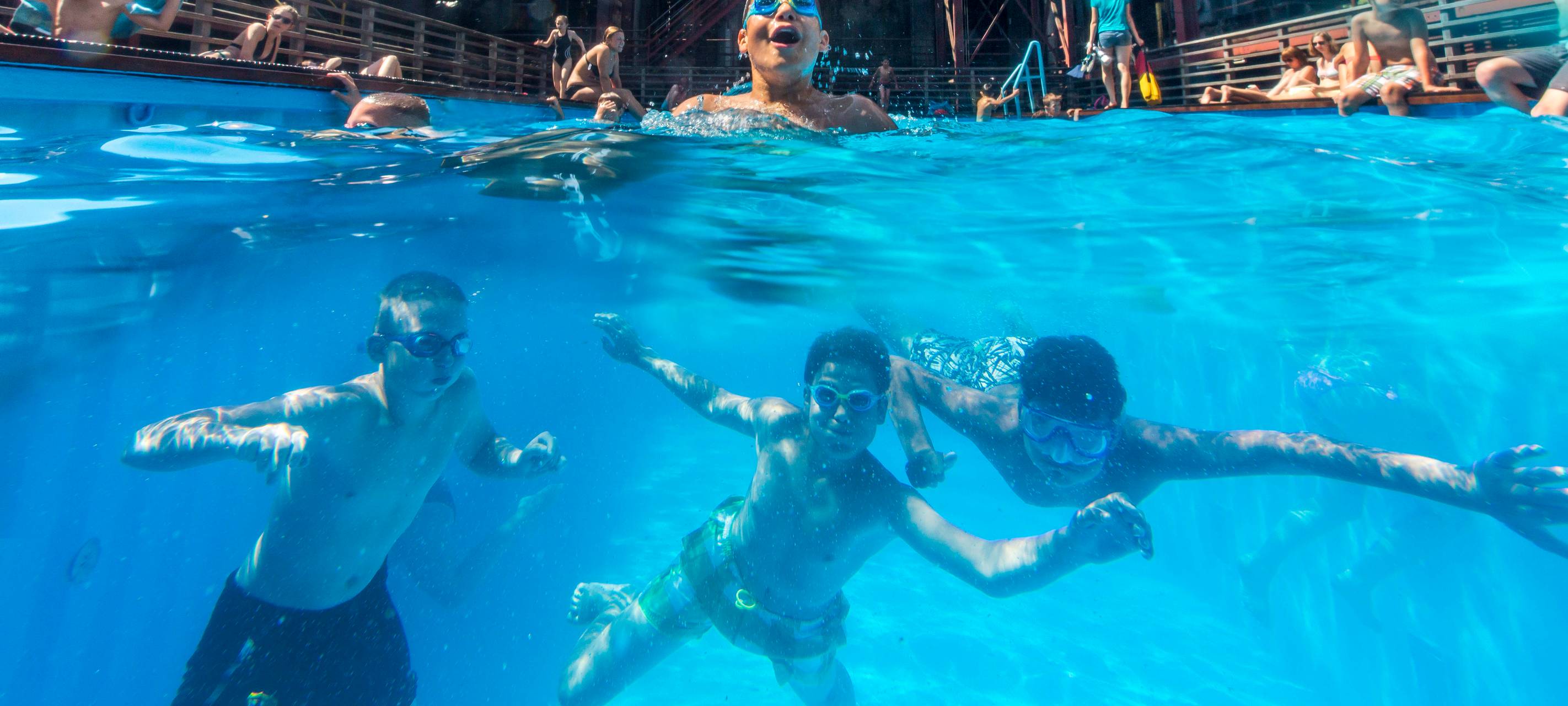 Zollverein-Schwimmbad in Essen sucht Rettungsschwimmer