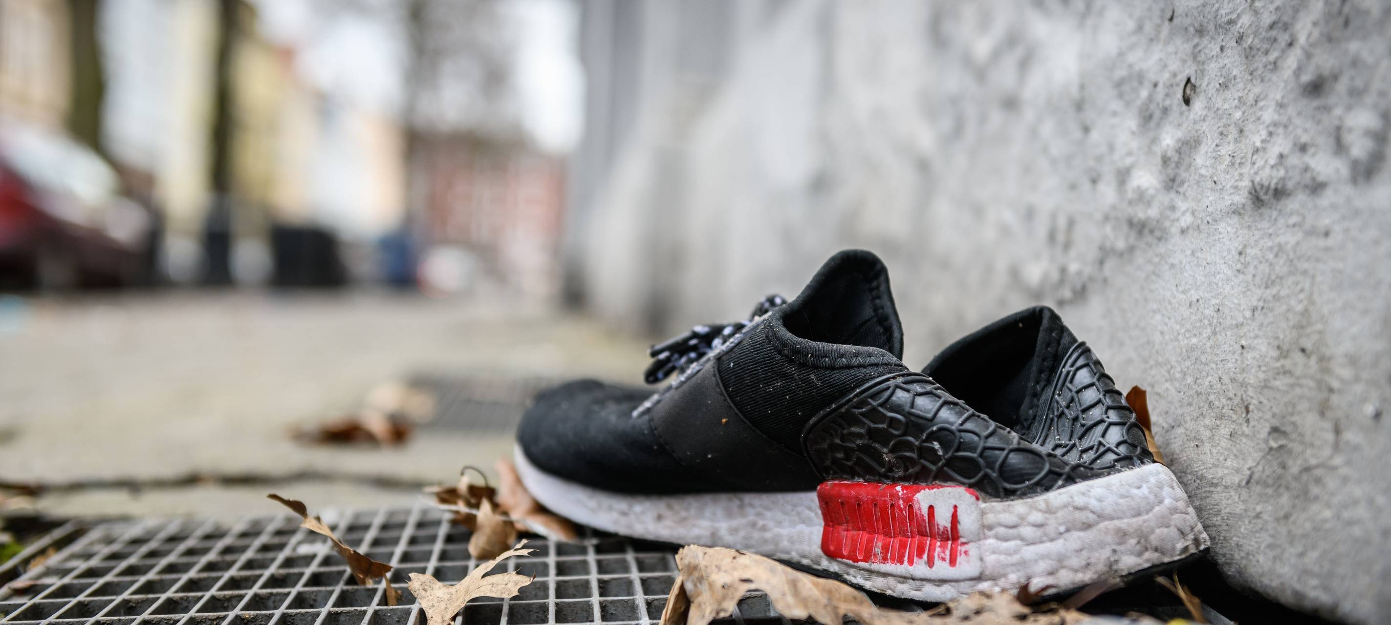 schuh-polizei-radio-essen-muell