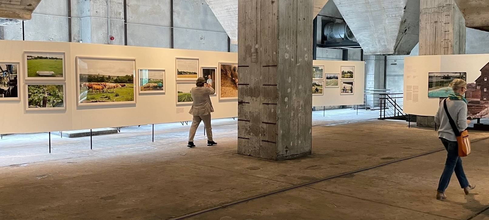 "Beyond Emscher" in Essen: Größte Fotoausstellung des Ruhrgebiets auf Zollverein