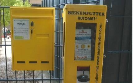 Bienenfutterautomat in Essen-Haarzopf