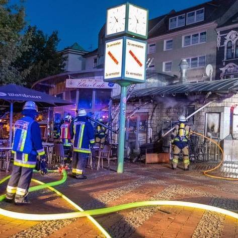 glas-cafe-feuerwehr-radio-essen-steele