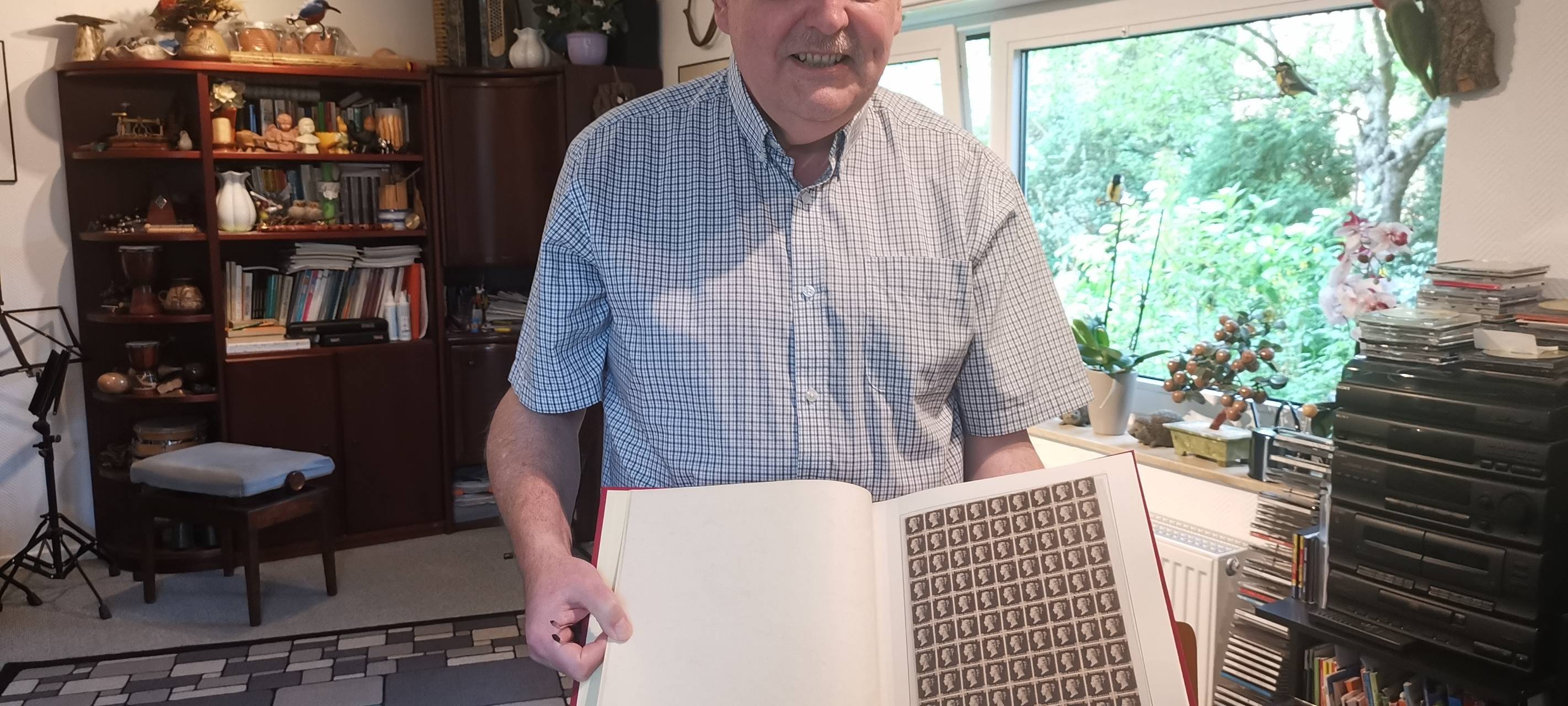 Sammler in Essen: Vom Lindenstraßen-Museum zur ersten Briefmarke der Welt