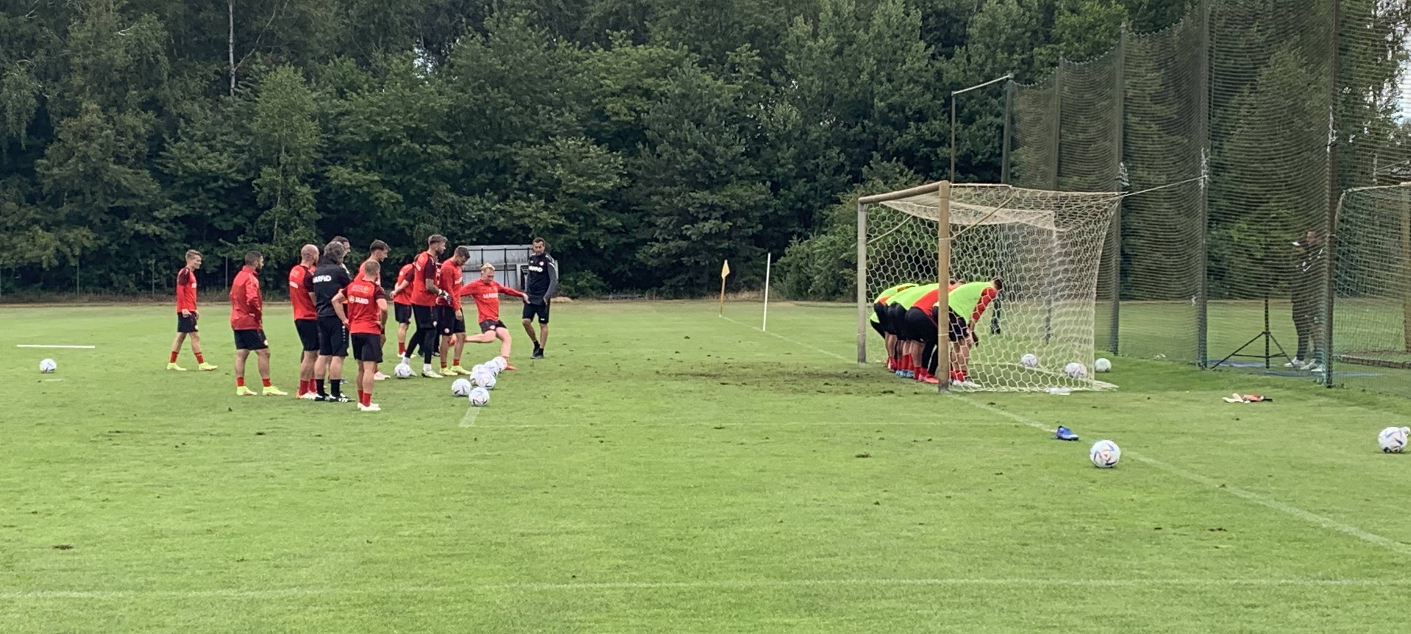 Rot-Weiss Essen im Trainingslager: Radio Essen live vor Ort!