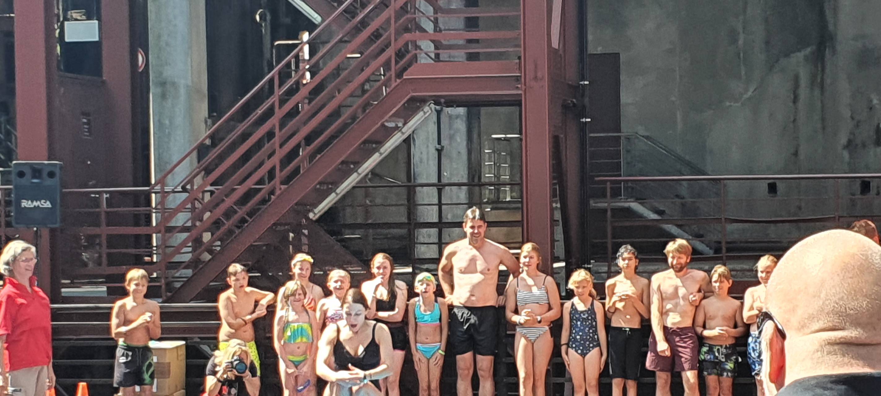 So war der Arschbombencontest in Essen