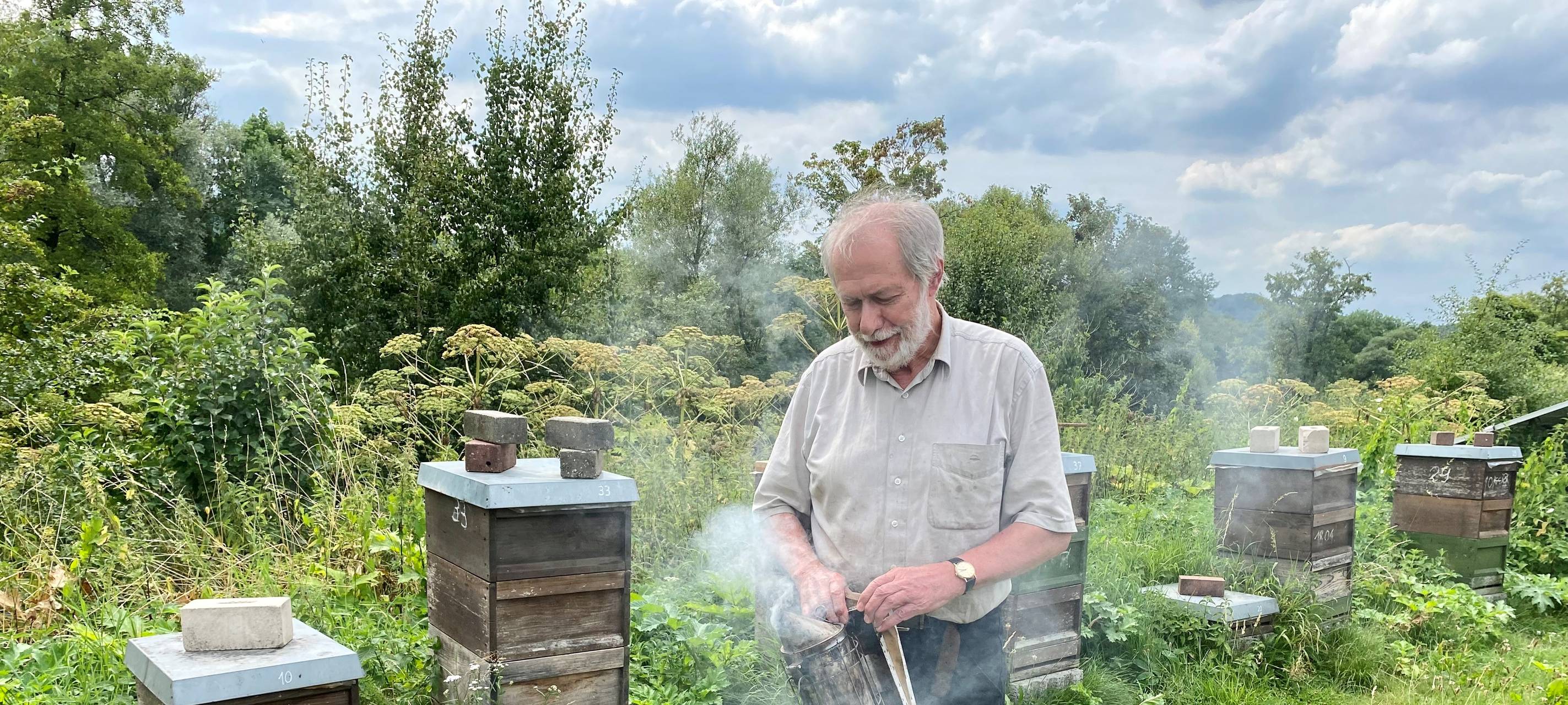 Imker Werner Küching aus Kettwig.