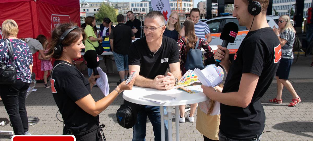 Der Radio Essen-Verkehrsmeldertag 2022 mit Gratis-Autowäsche: Bilder, Geschichten & viel Spaß