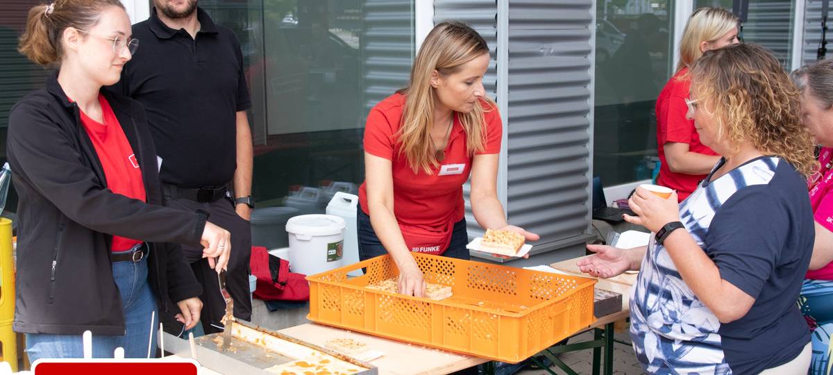 Der Radio Essen-Verkehrsmeldertag 2022 mit Gratis-Autowäsche: Bilder, Geschichten & viel Spaß