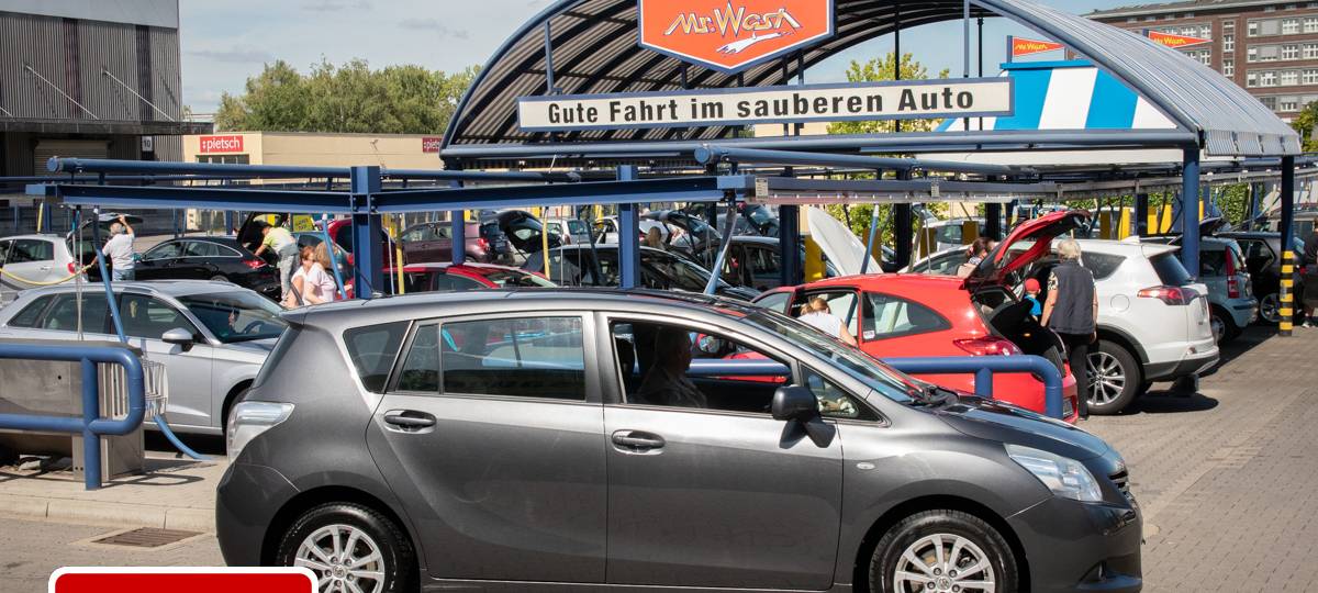 Der Radio Essen-Verkehrsmeldertag 2022 mit Gratis-Autowäsche: Bilder, Geschichten & viel Spaß