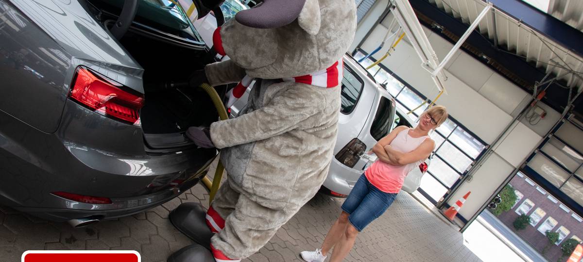 Der Radio Essen-Verkehrsmeldertag 2022 mit Gratis-Autowäsche: Bilder, Geschichten & viel Spaß