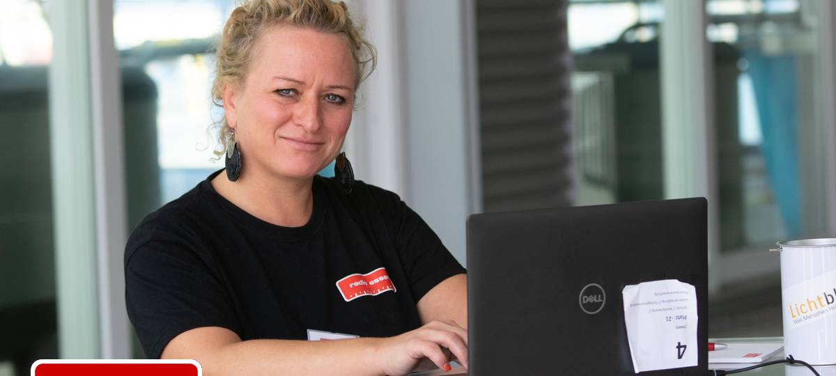 Der Radio Essen-Verkehrsmeldertag 2022 mit Gratis-Autowäsche: Bilder, Geschichten & viel Spaß