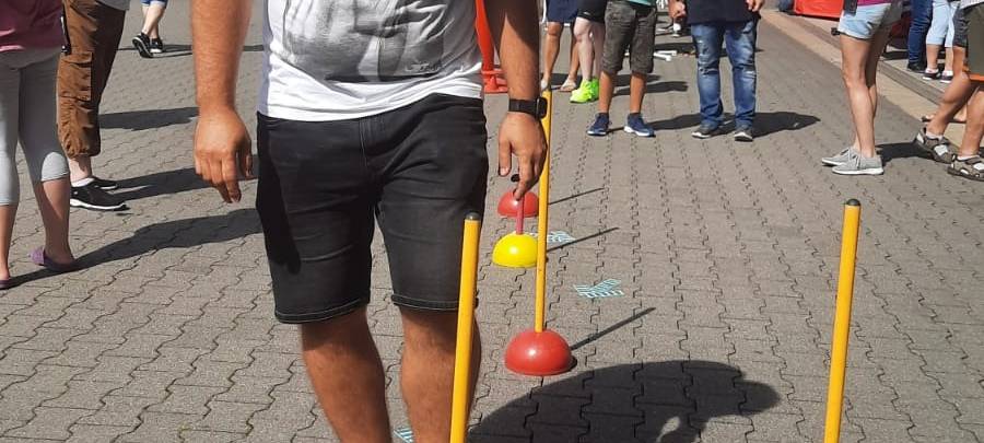 Polizei Essen mit einem Promille-Parcours am Radio Essen-Verkehrsmeldertag.