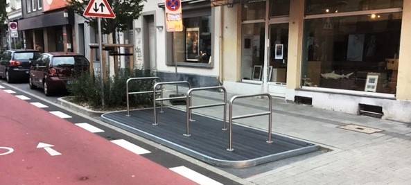 Essen: Neue Rad-Parkplätze im Test