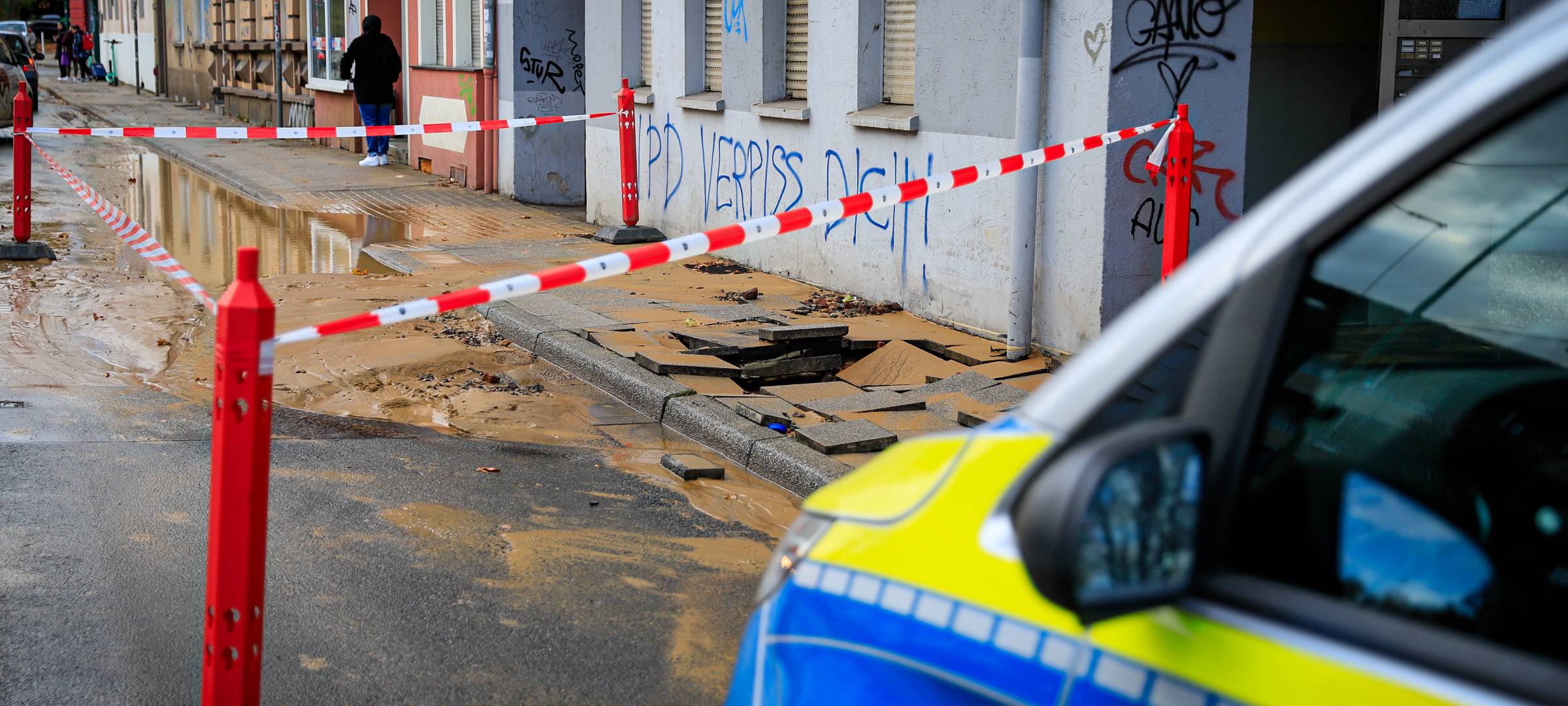 Wasserrohrbruch in Essen: Anwohner ohne Wasser