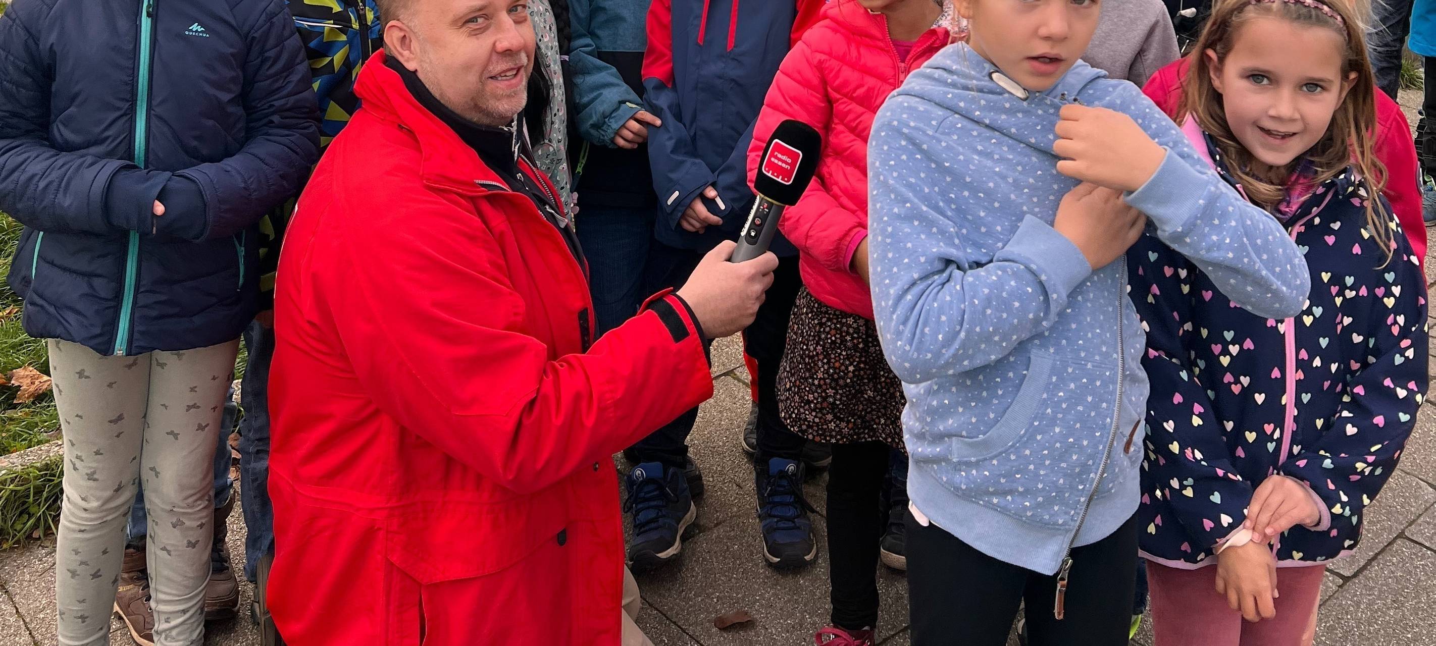 Radio Essen-Verkehrssicherheitsaktion: Wir kommen mit unserem Elch Emil zu Euch