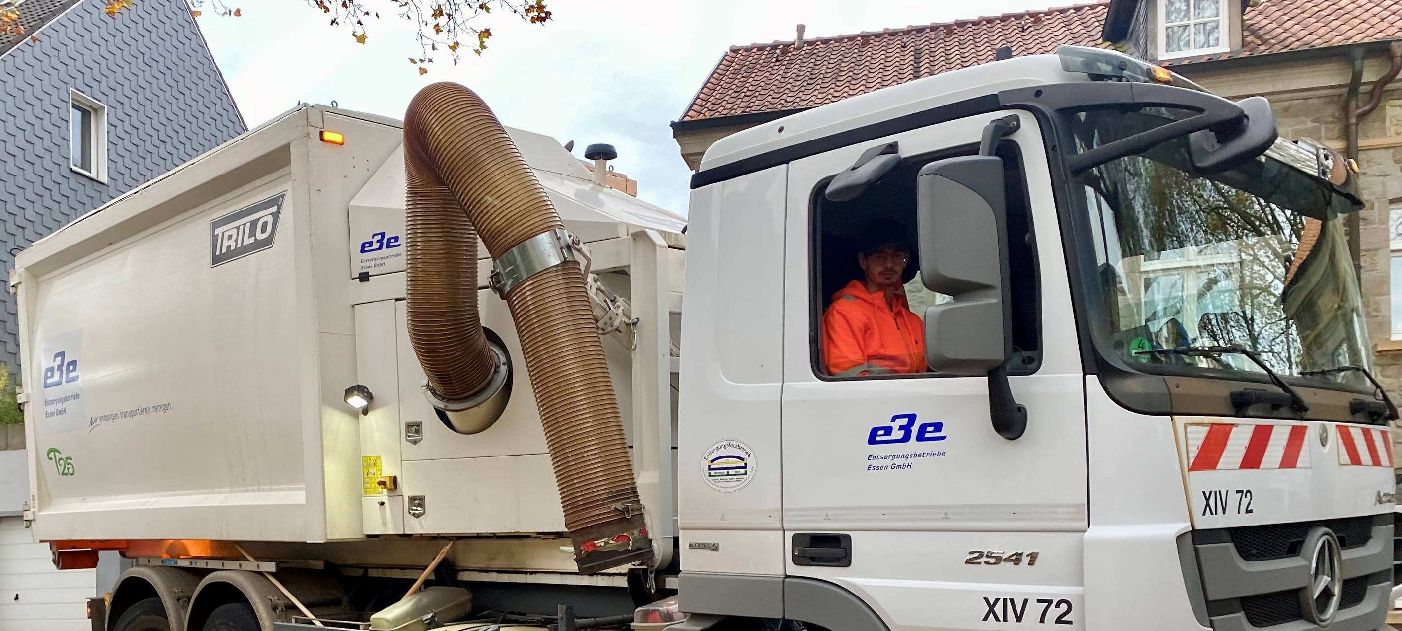 Essen: 5000 Tonnen Laub werden weggesaugt