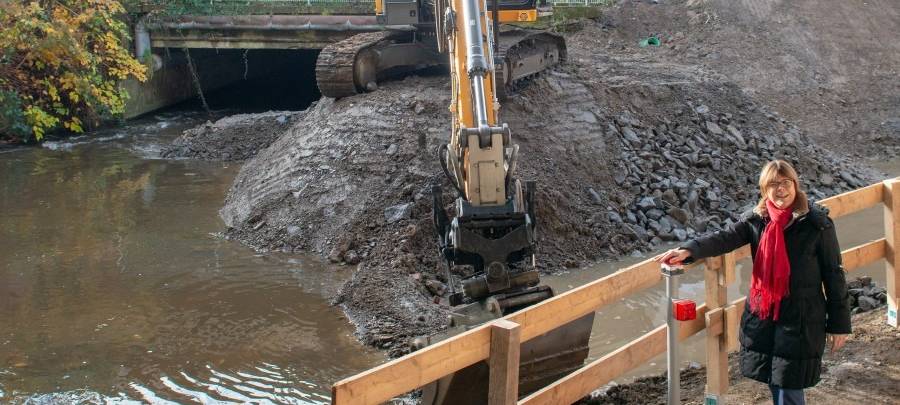 Essen: Deilbach fließt jetzt am Kupferdreher Markt vorbei