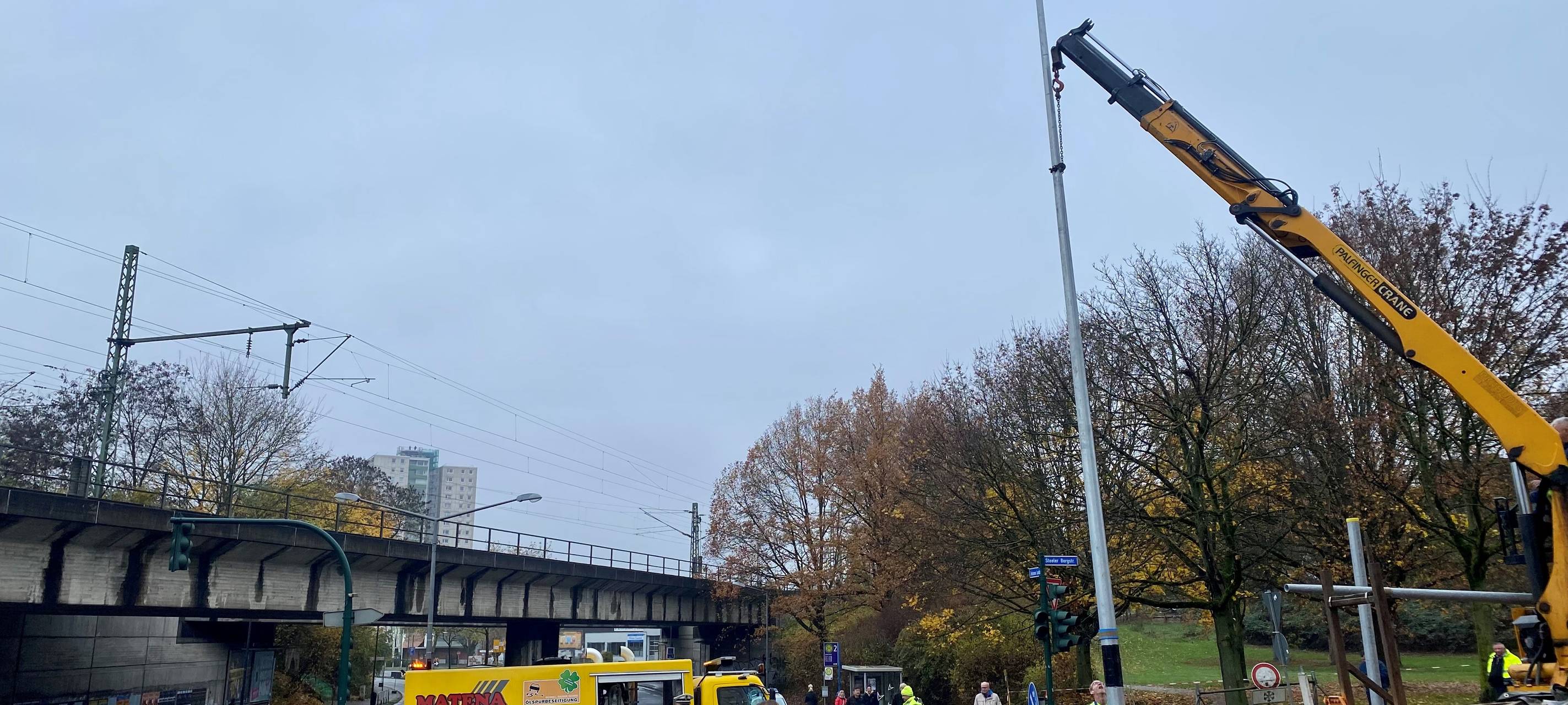 Schwerer LKW-Unfall in Essen: Straße wieder frei