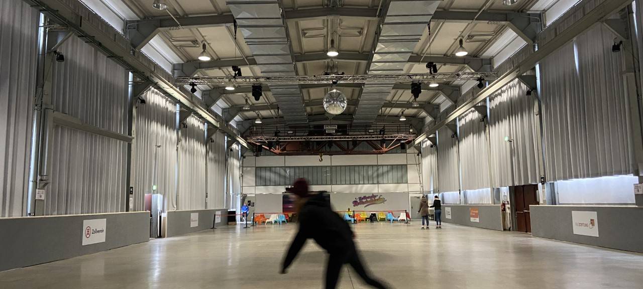 Rollschuhbahn in Essen eröffnet statt Eisbahn