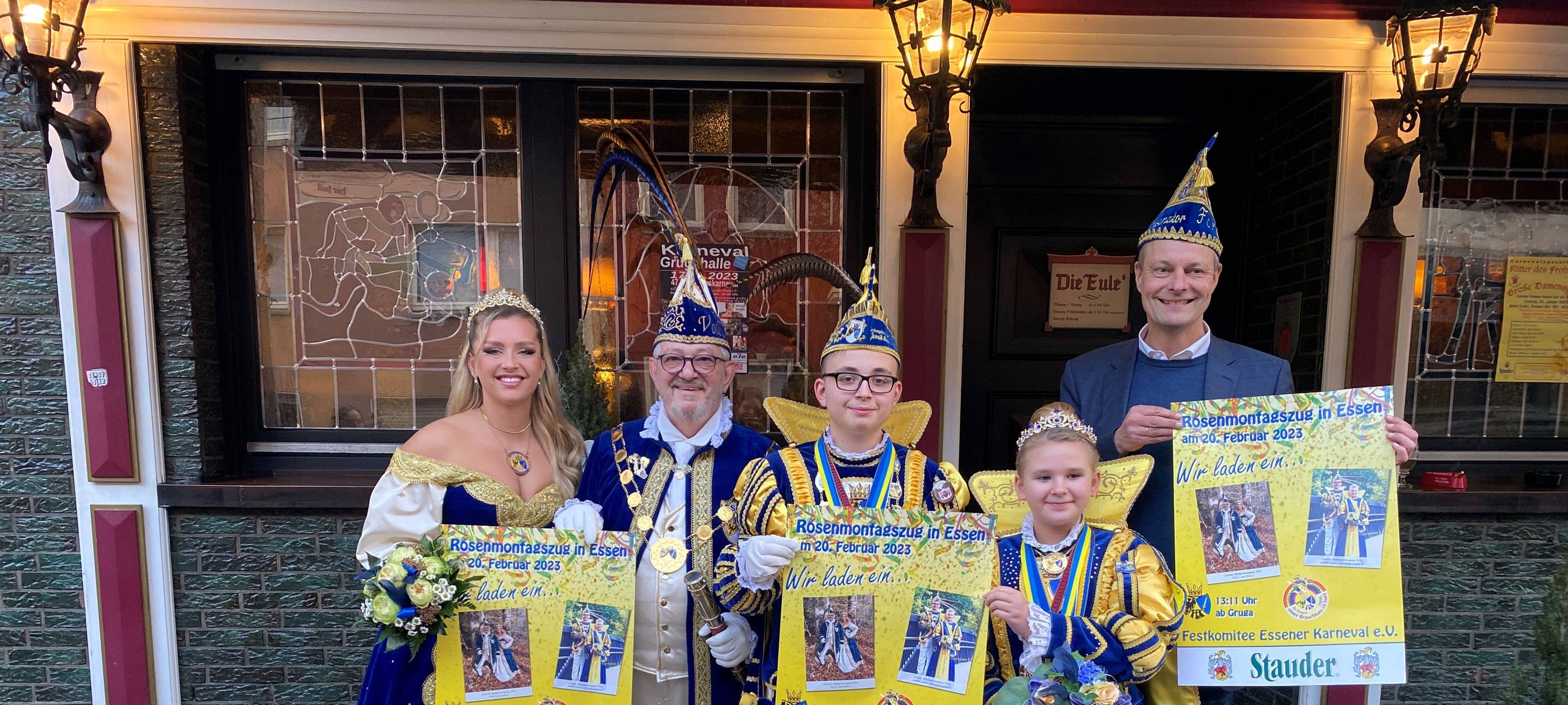 Karnevalisten in Essen weihen das Hauptquartier ein