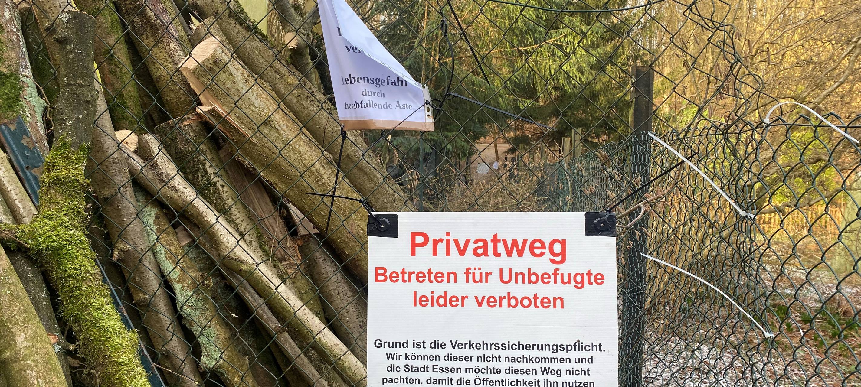 Weg in Essen gesperrt: Streit um beliebte Abkürzung - Wer kümmert sich?