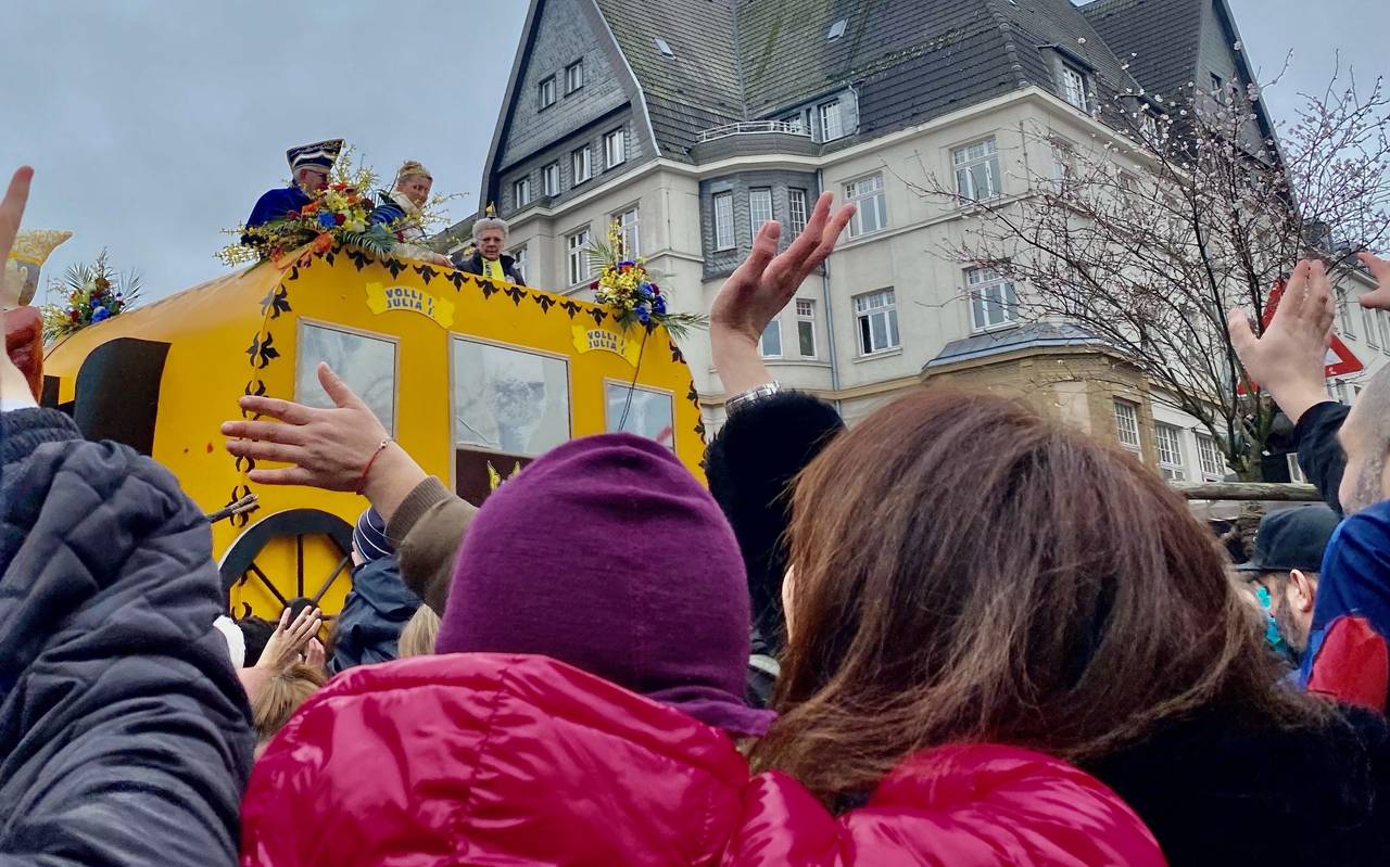 Karnevals-Umzug in Rüttenscheid