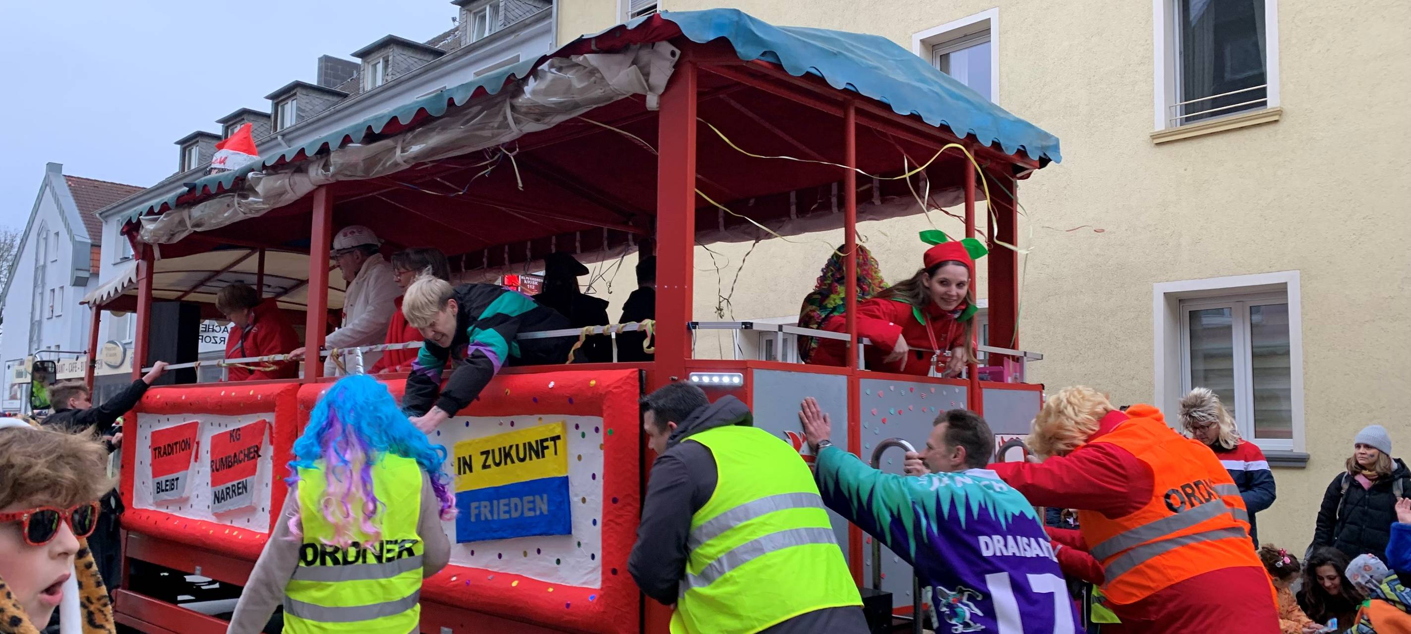 Karnevals-Umzug in Kupferdreh