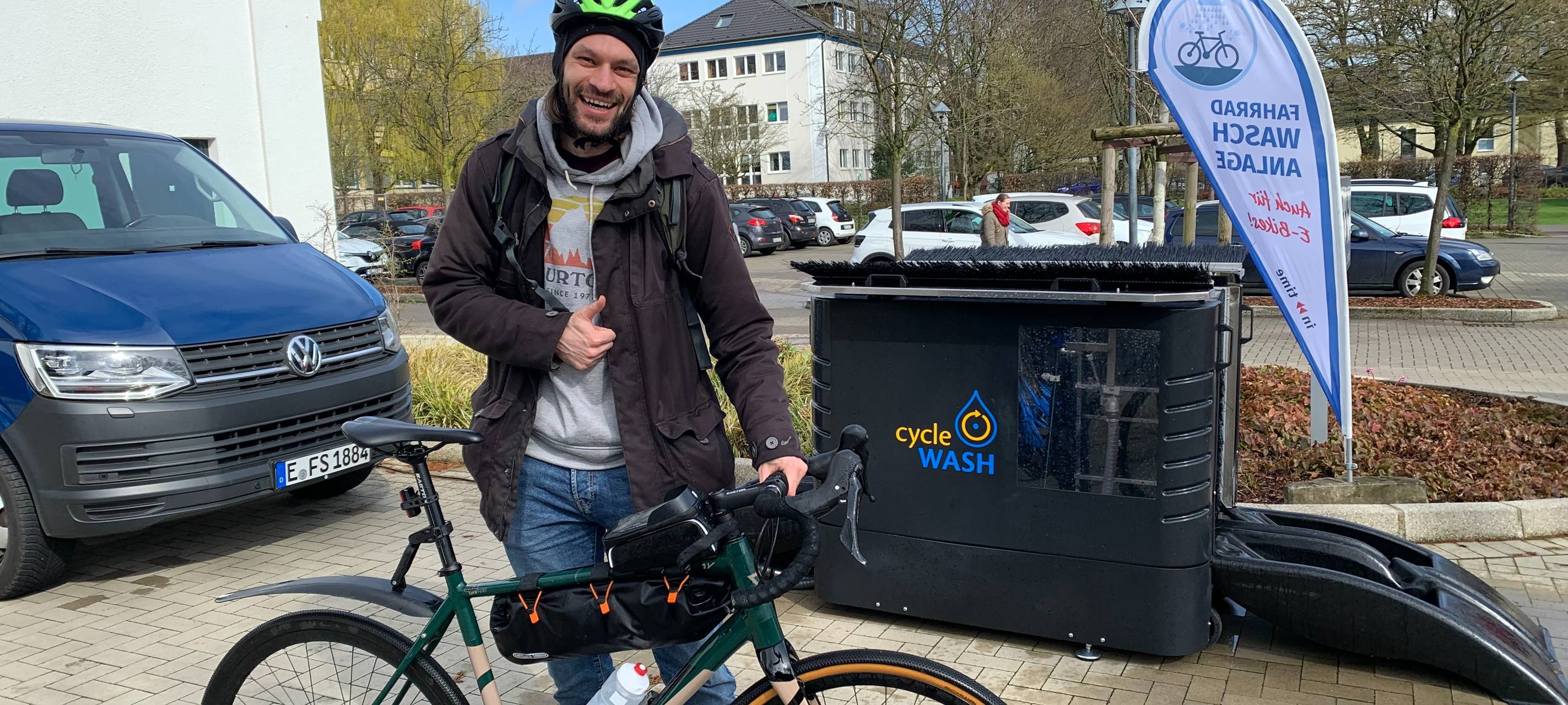 fahrrad-waschanlage-waschstrasse-radio-essen-huttrop-franz-sales-haus