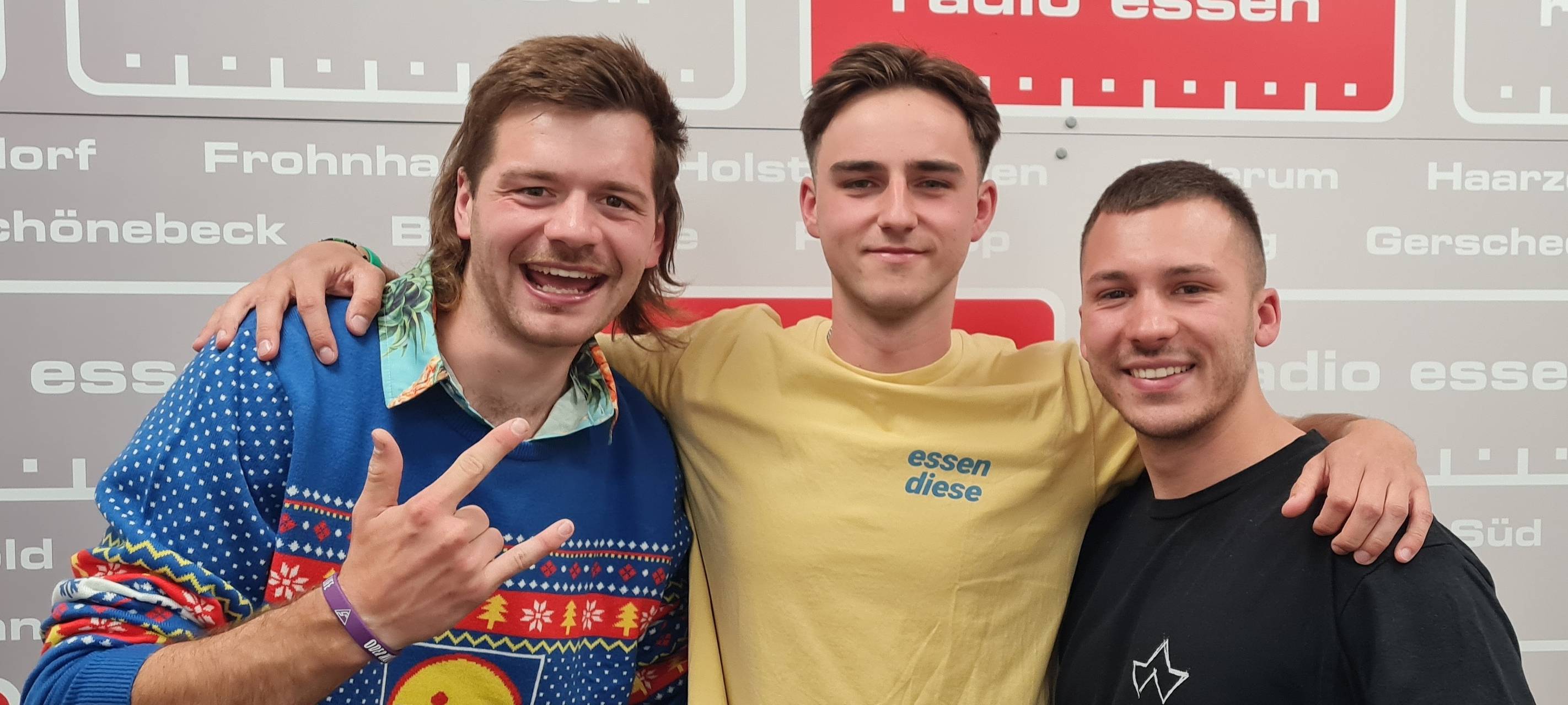 Freerunning Schlappen-radio essen im ohr