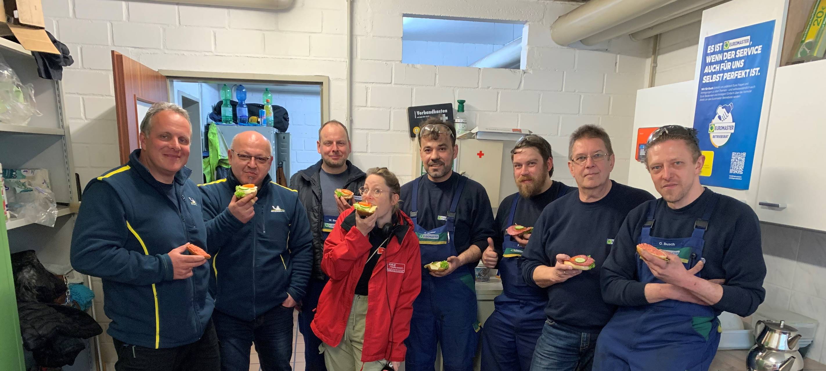 Die Radio Essen-Brötchenbringer: Wir bringen Euch Euer Frühstück!