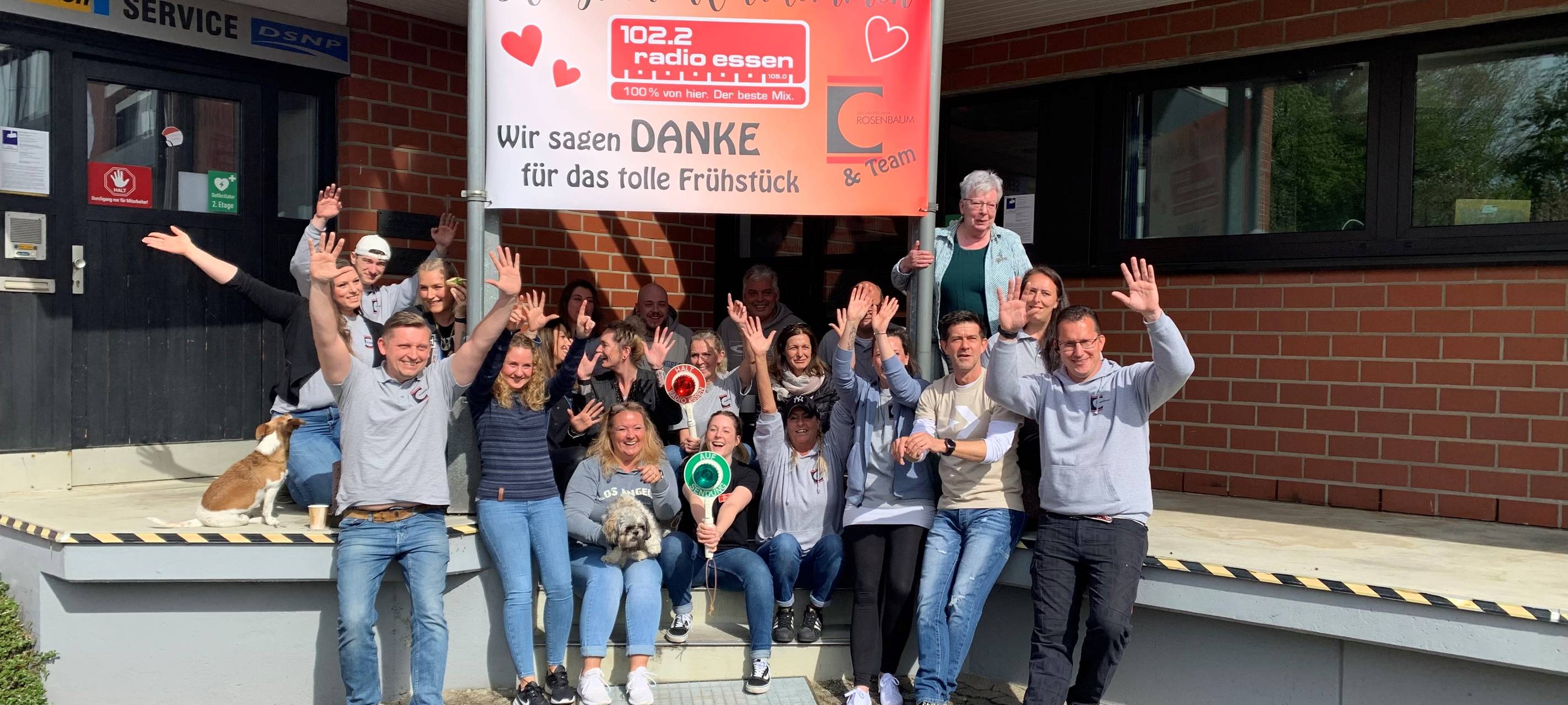 Die Radio Essen-Brötchenbringer: Wir bringen Euch Euer Frühstück!