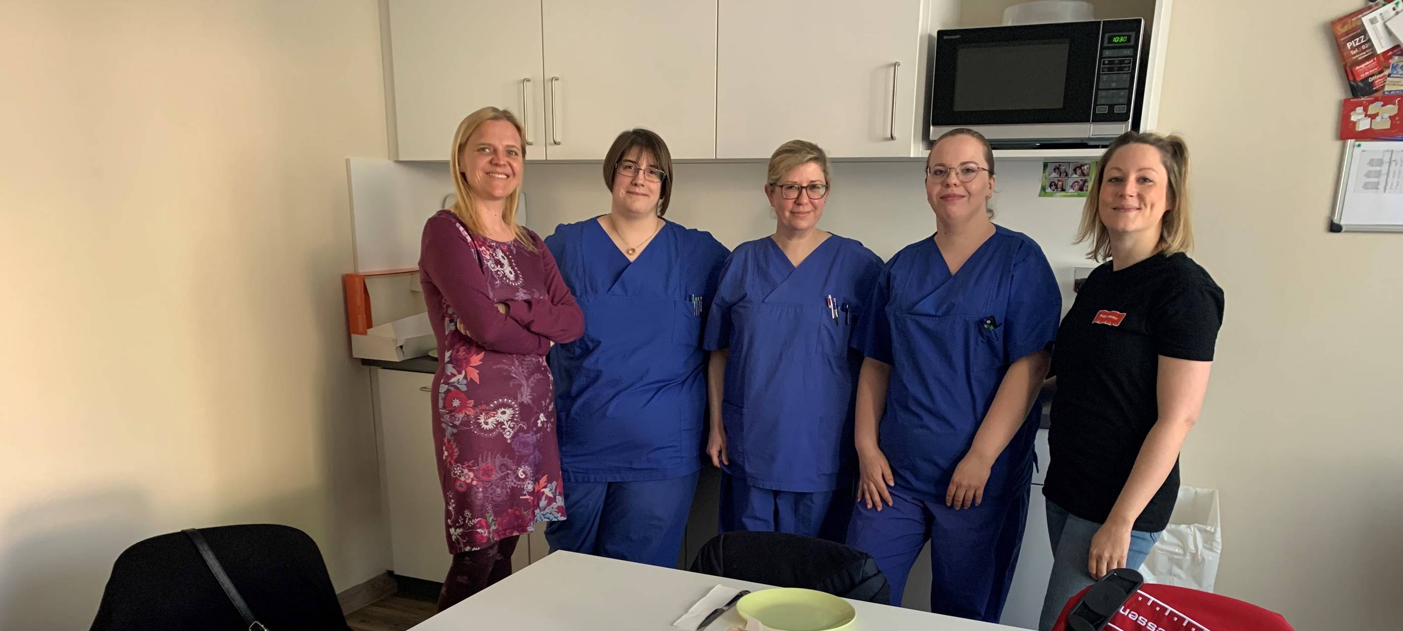 Die Radio Essen-Brötchenbringer: Wir bringen Euch Euer Frühstück!