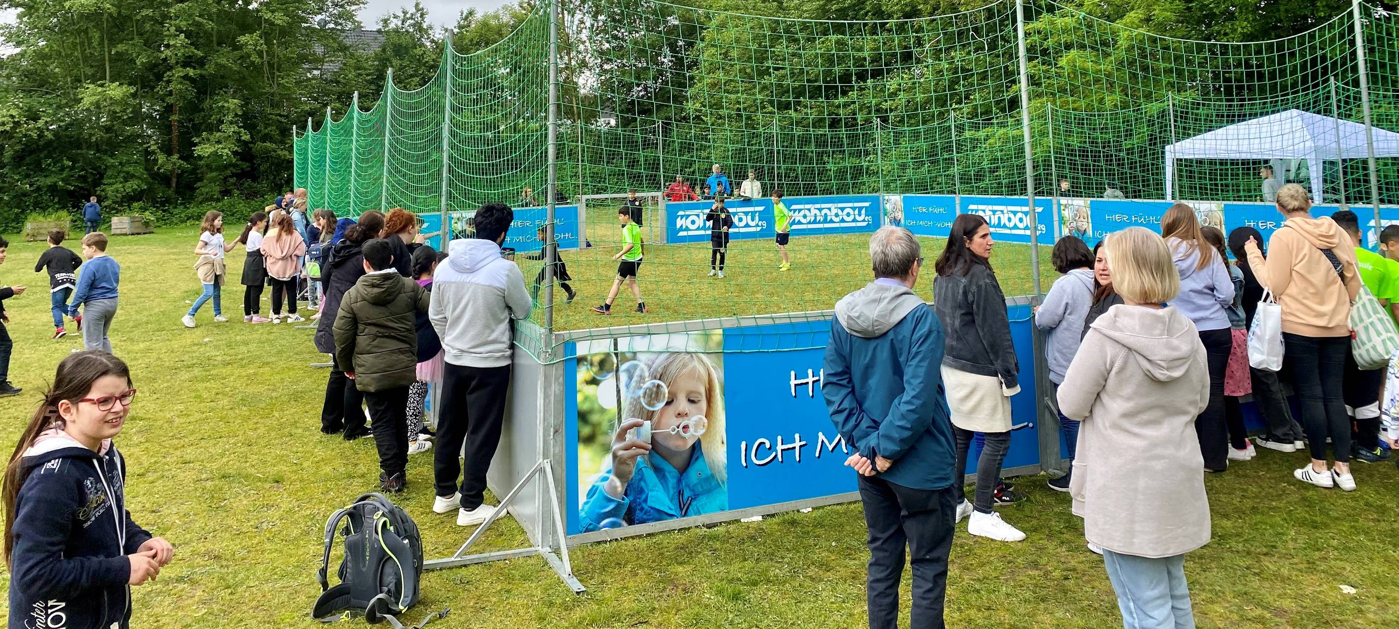 Grundschulen in Essen wollen Stadtmeister im Fußball werden
