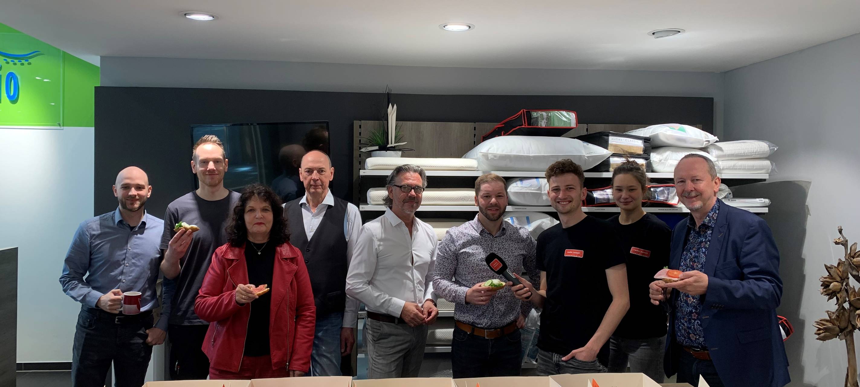 Die Radio Essen-Brötchenbringer: Wir bringen Euch Euer Frühstück!