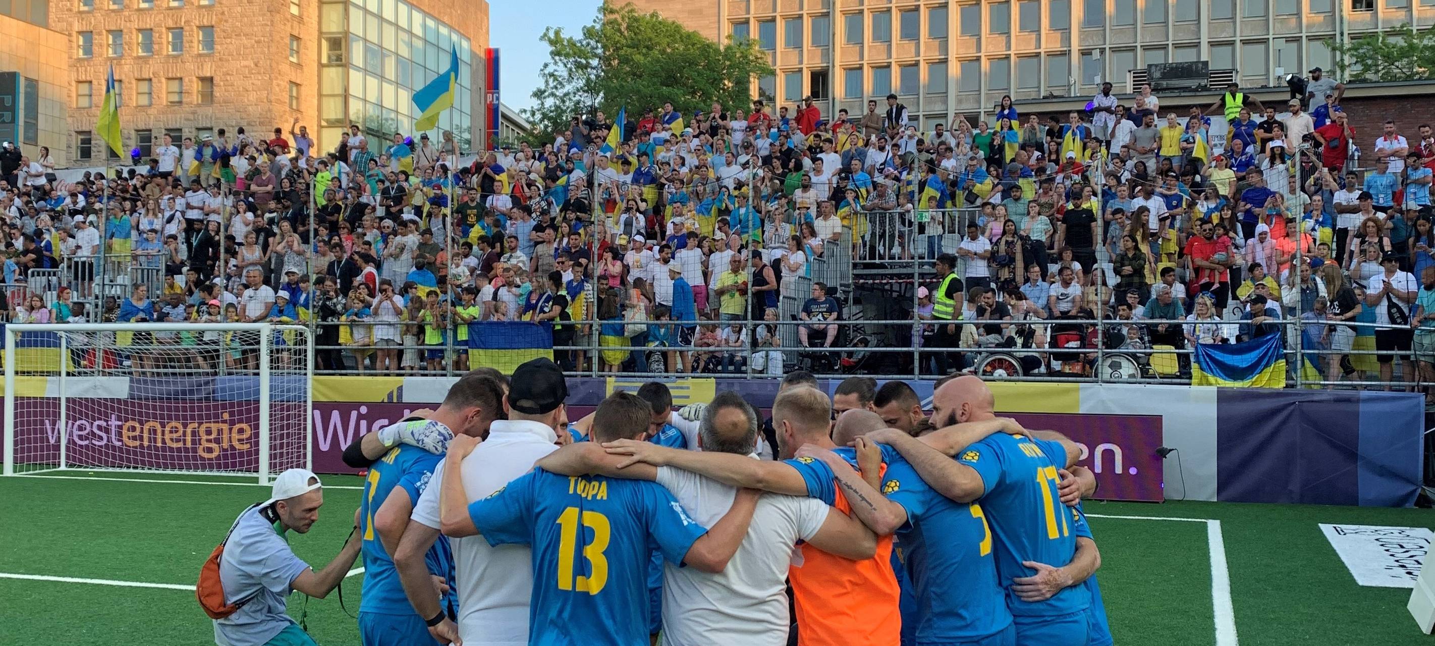 Kleinfeldfußball-WM in Essen: Viele Fans und ein glücklicher Sieger