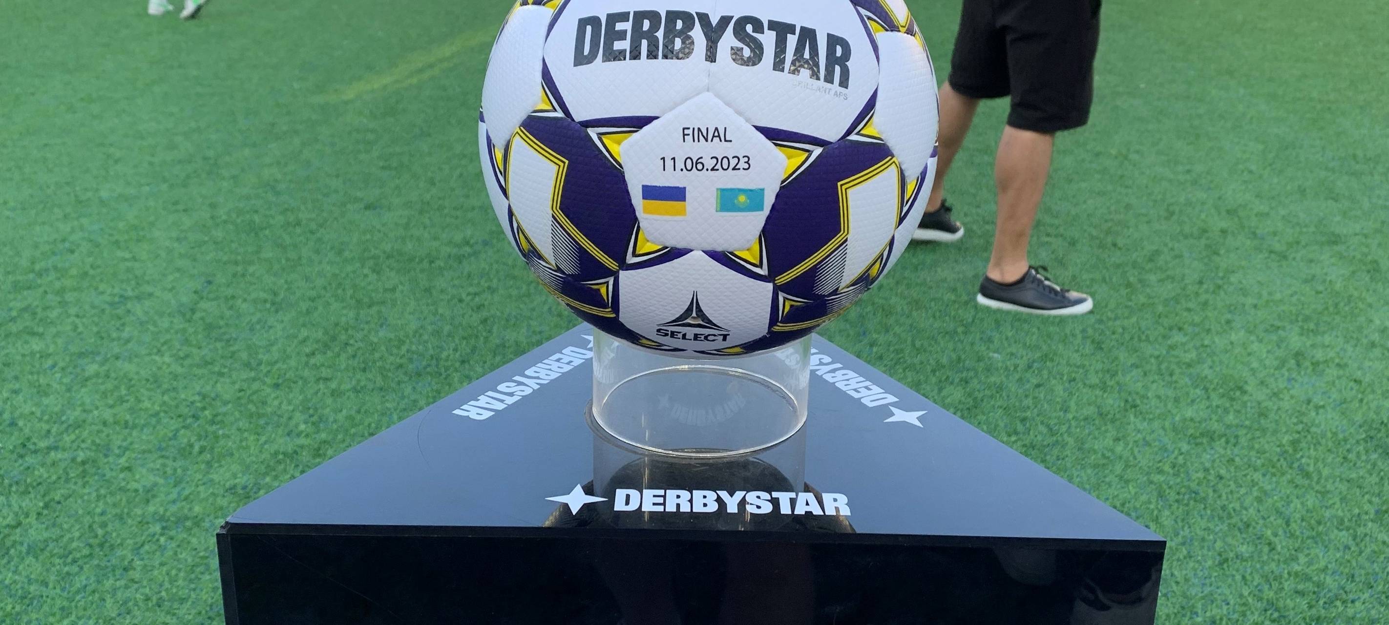 Kleinfeldfußball-WM in Essen: Viele Fans und ein glücklicher Sieger