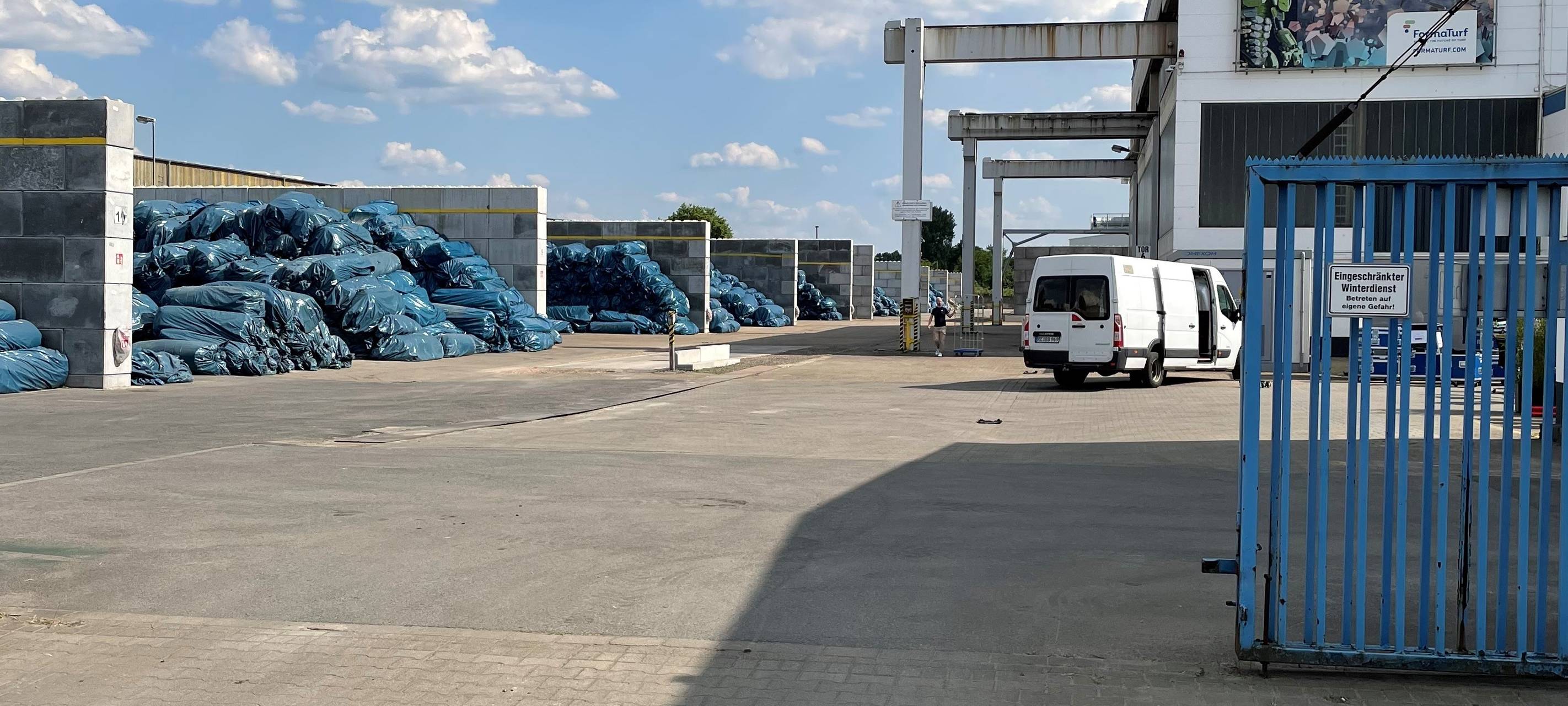 Firma in Essen recycelt Kunstrasen