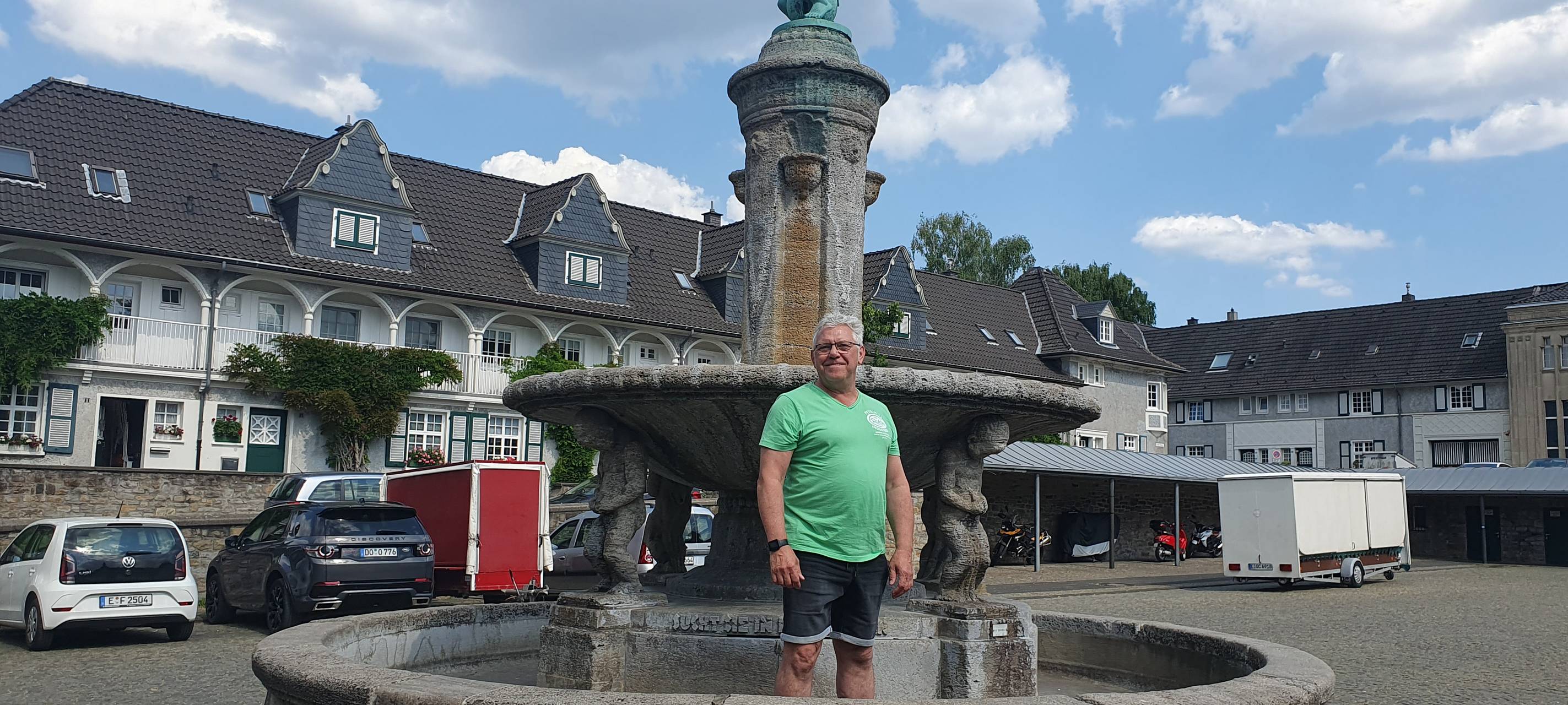 Besonderer Brunnen in Essen ohne Wasser - Warum sprudelt er nicht?