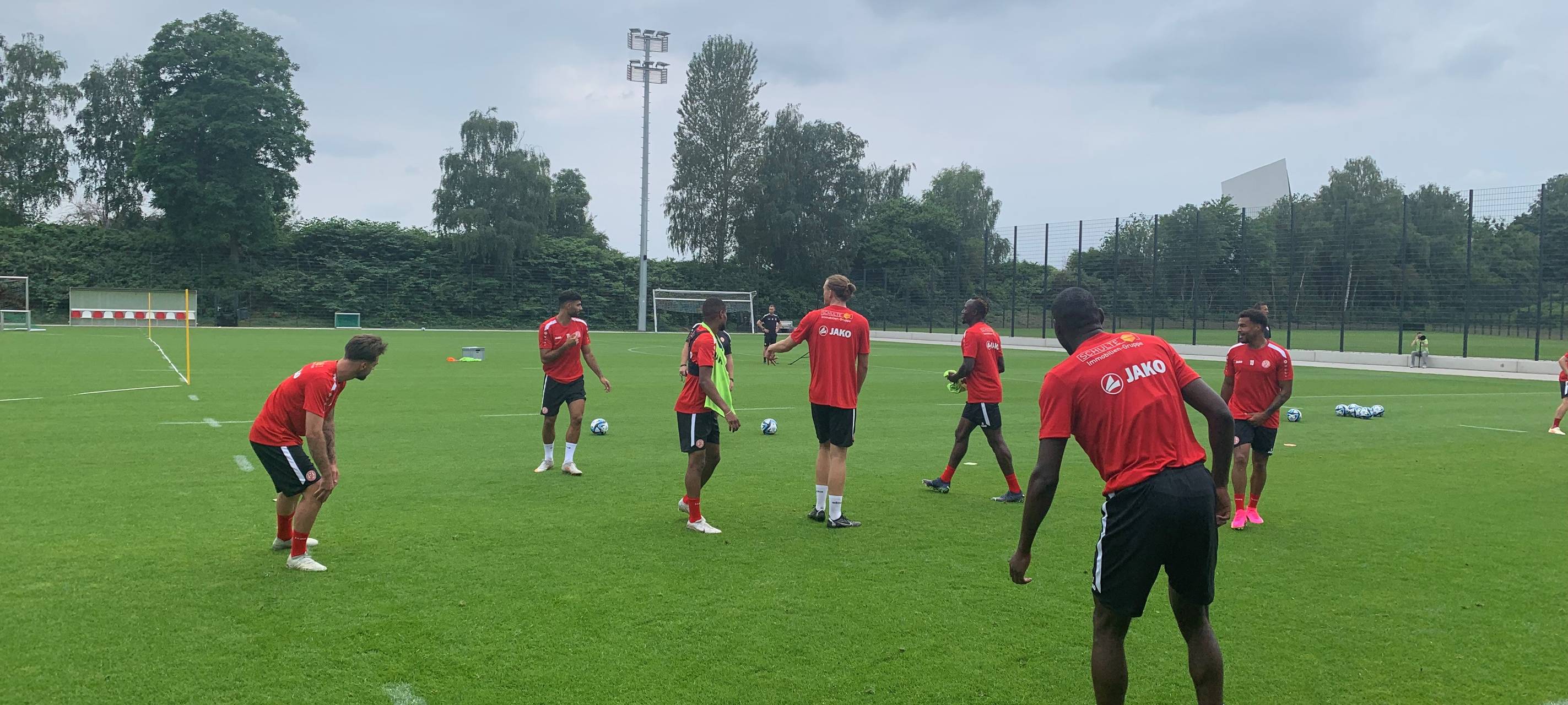 Trainingsauftakt bei Rot-Weiss Essen: Reset-Knopf gesucht