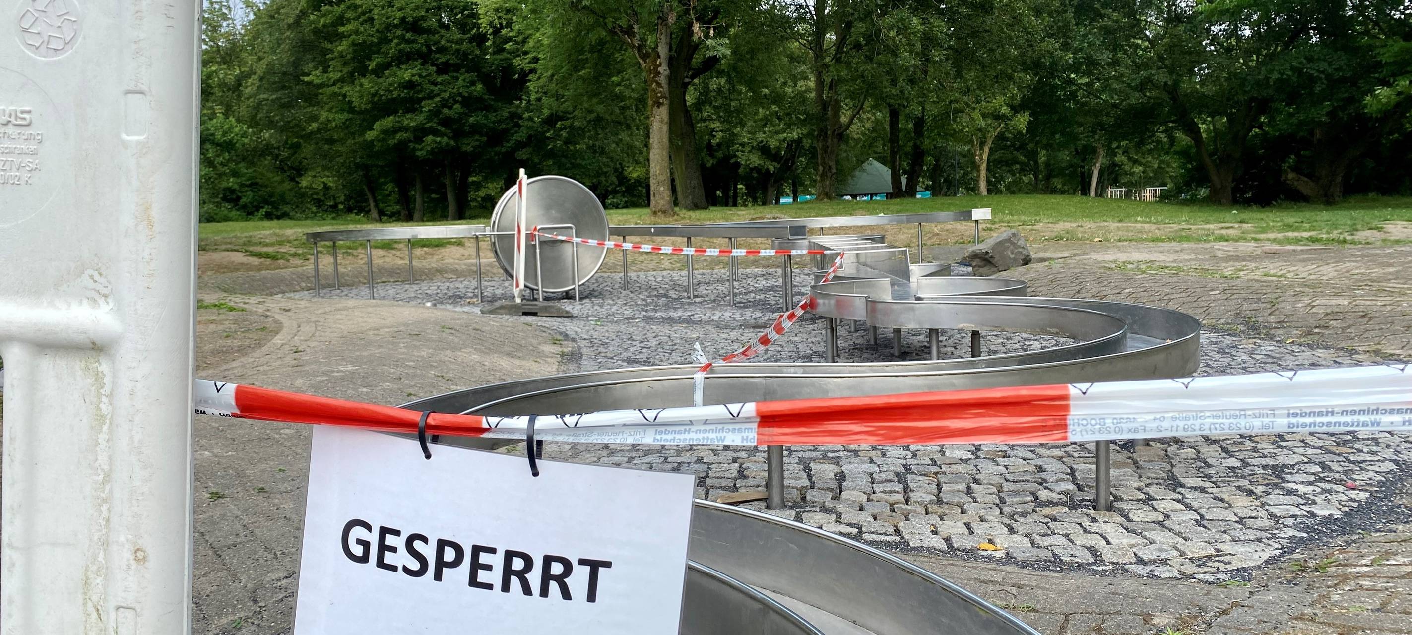Wasserspielplatz in Park in Essen zerstört