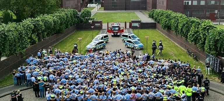 Nach Angriff in Essen auf Polizisten: Große Solidaritätsaktion auf Zollverein