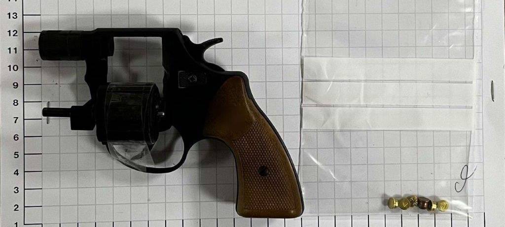 Waffenverbotszone in Essen: Schreckschusswaffe bei Kontrollen am Hauptbahnhof gefunden