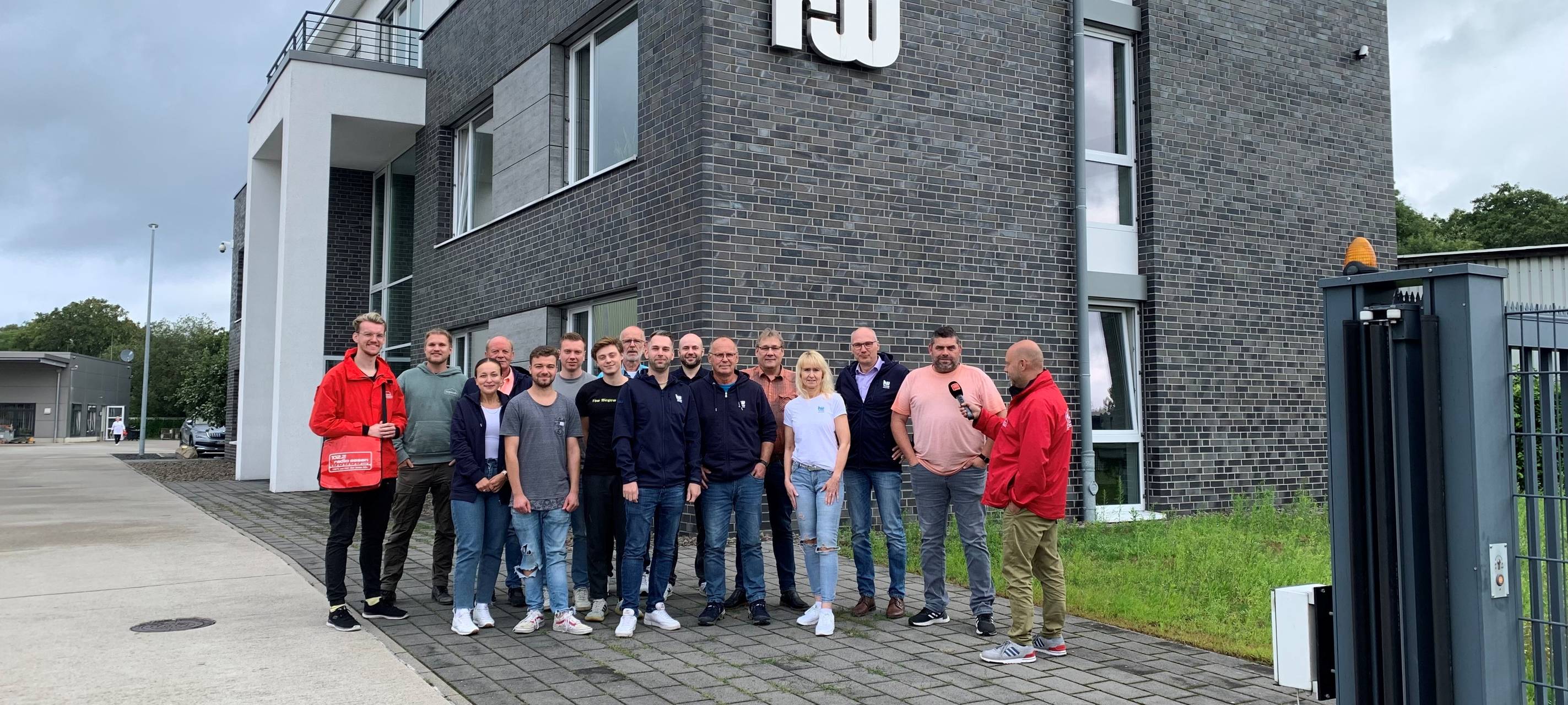 Die Radio Essen-Brötchenbringer: Wir bringen Euch Euer Frühstück!