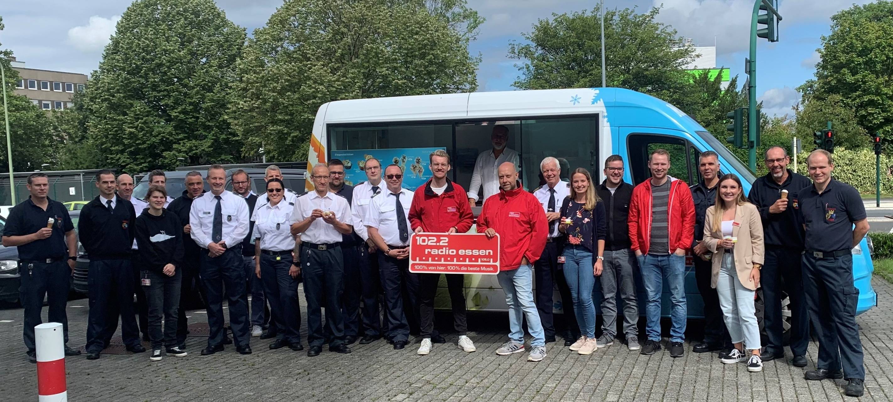 Die Radio Essen-Brötchenbringer: Wir bringen Euch Euer Frühstück!