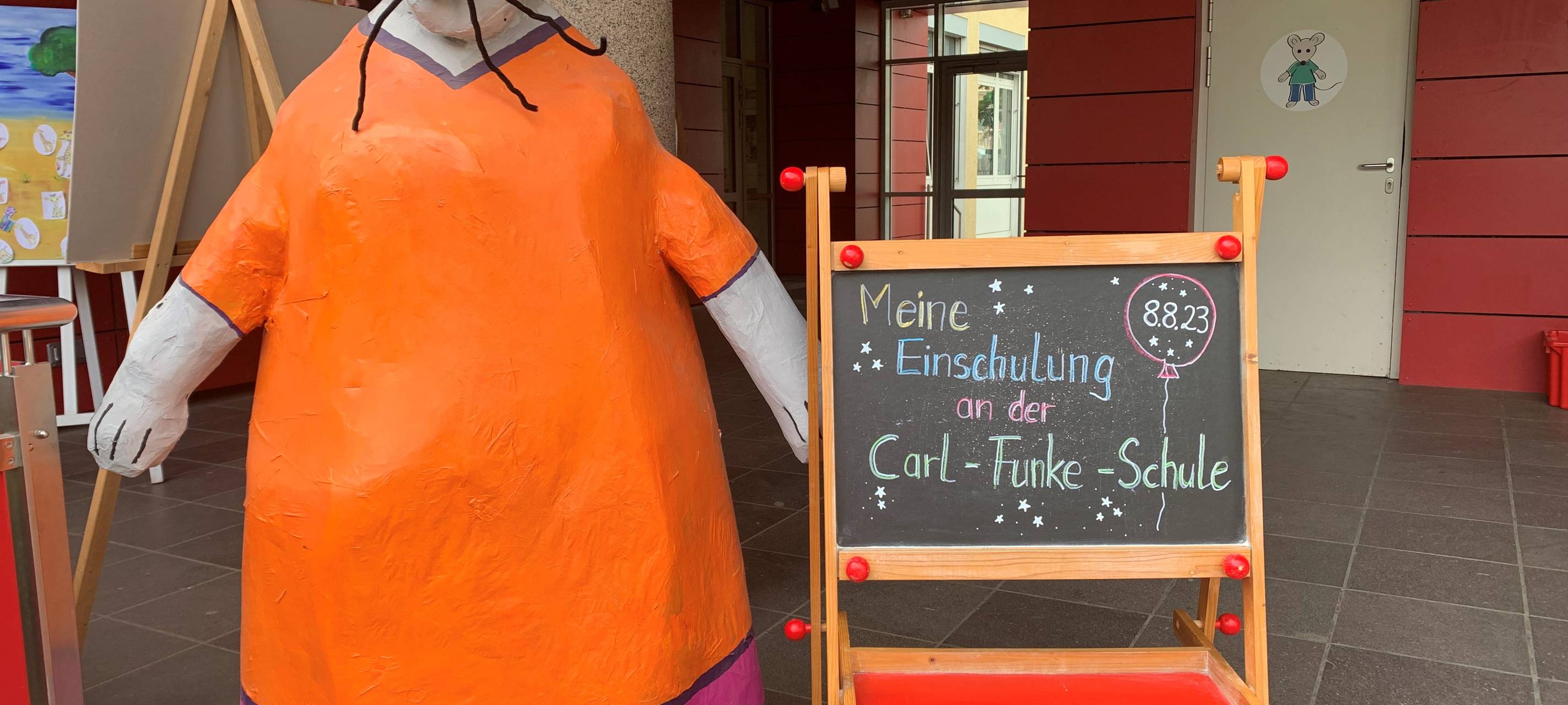 Schulstart in Essen für I-Dötze