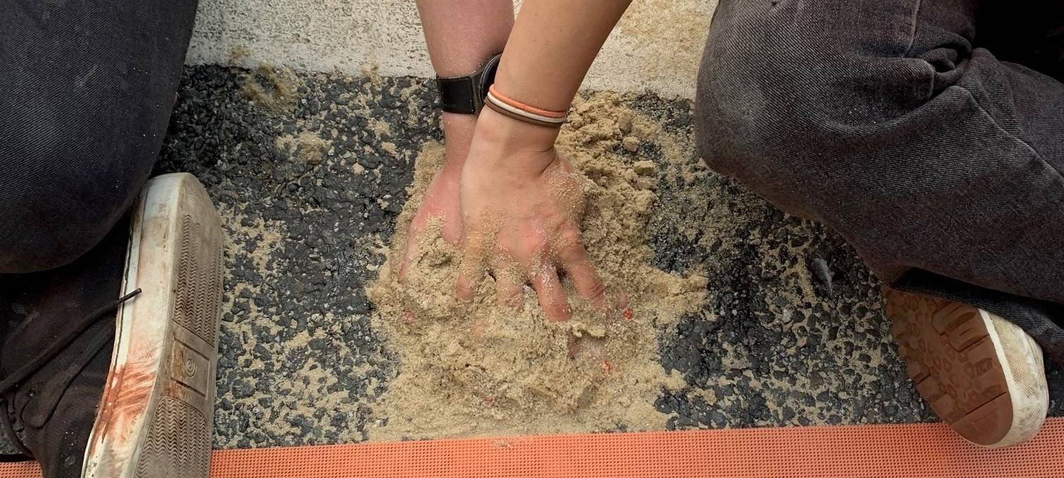 Klimaaktivisten in Essen legen Verkehr lahm