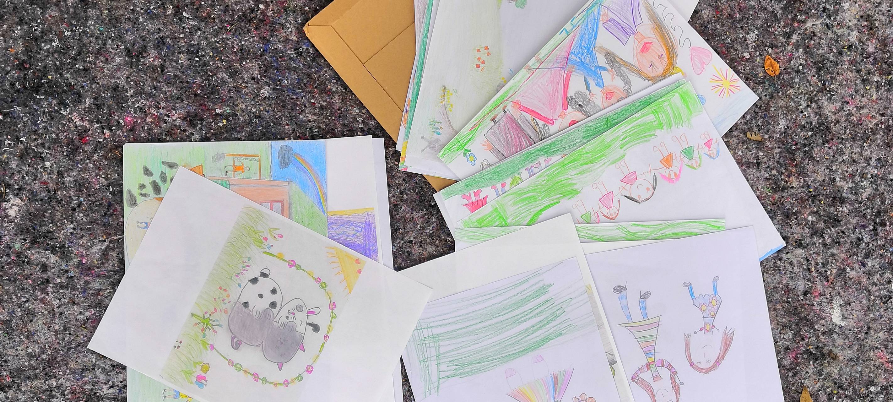 Beschmierte Wand in Essen soll wieder bunt werden